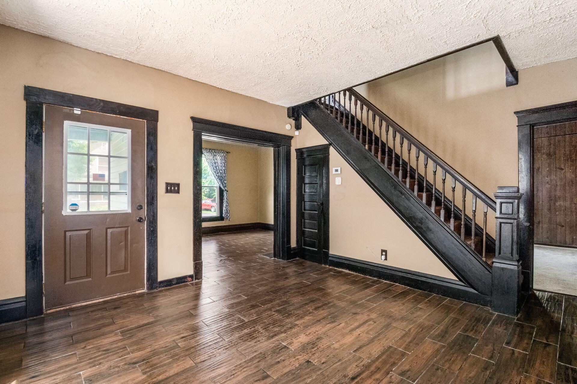 112 Dewey Avenue