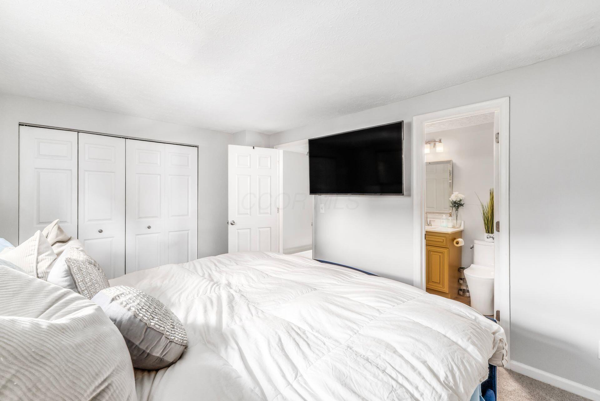 7573 Bay Hill Drive