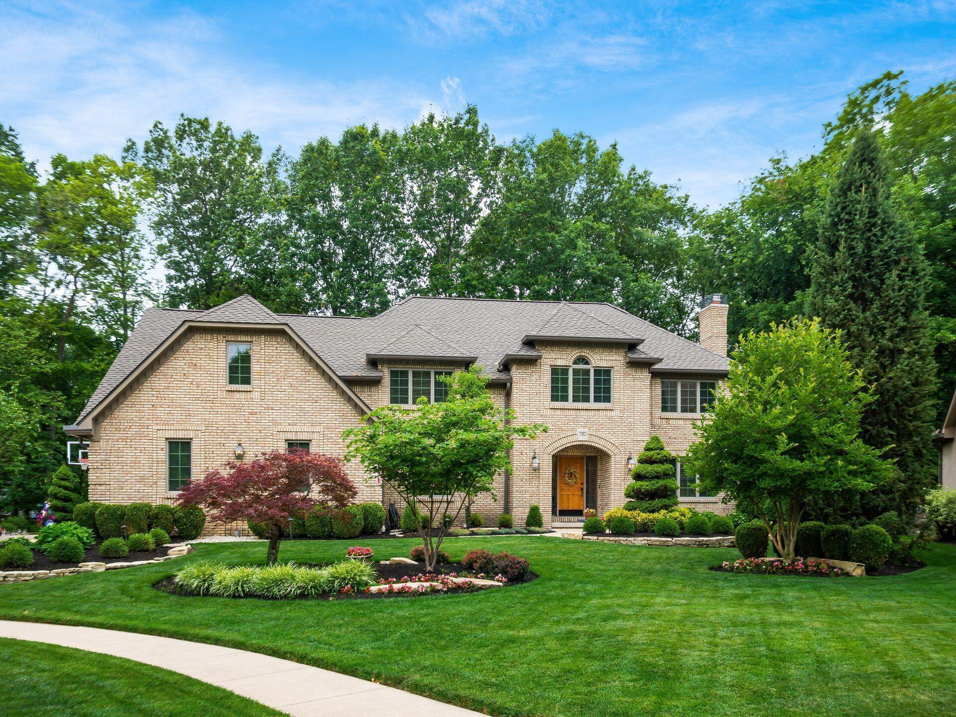 7083 Oakstream Court