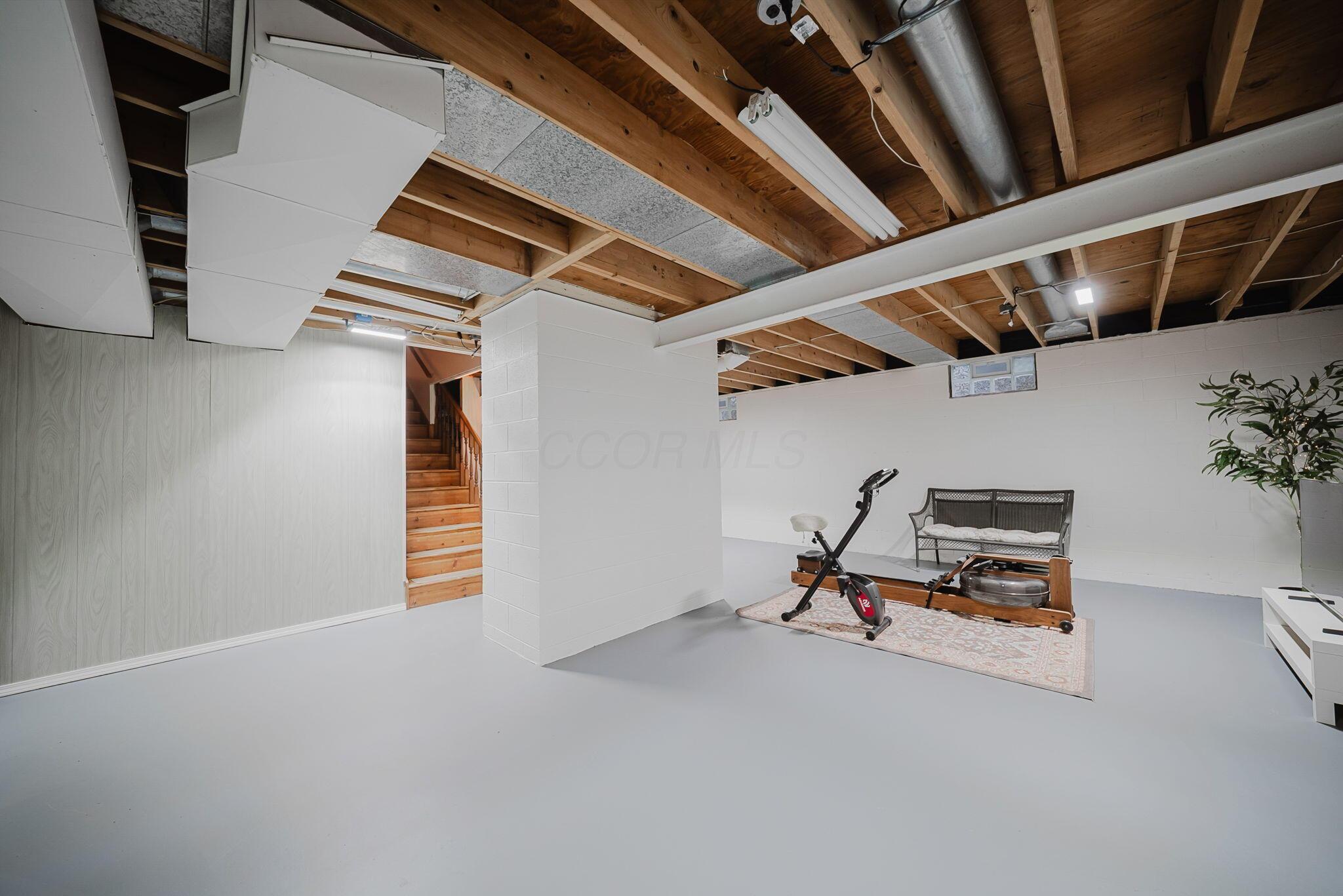 1186 Royal Oak Court