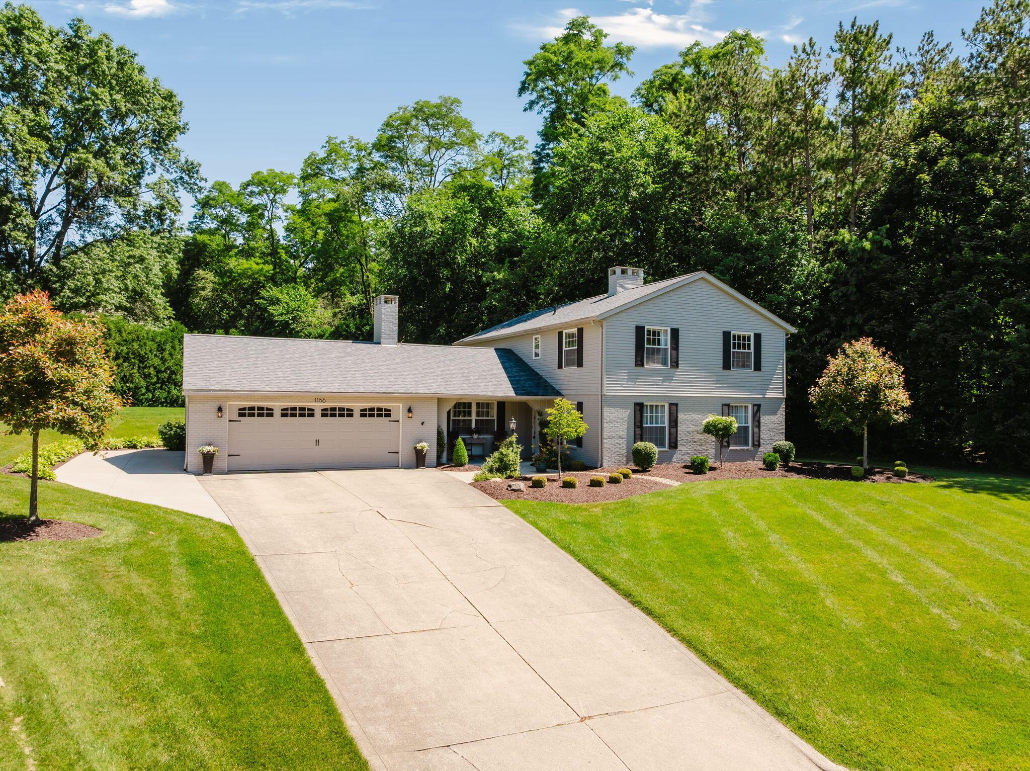 1186 Royal Oak Court
