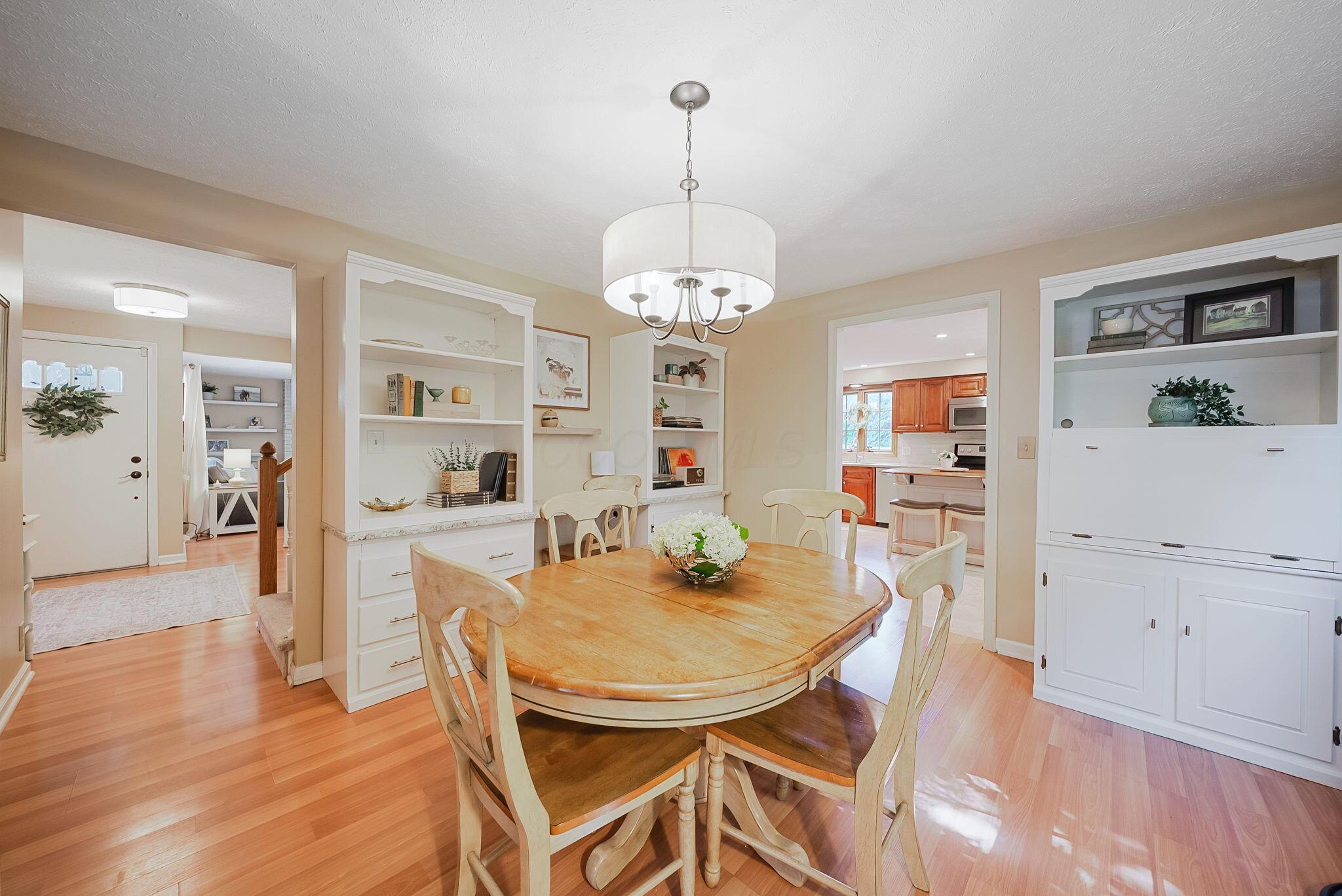 1186 Royal Oak Court