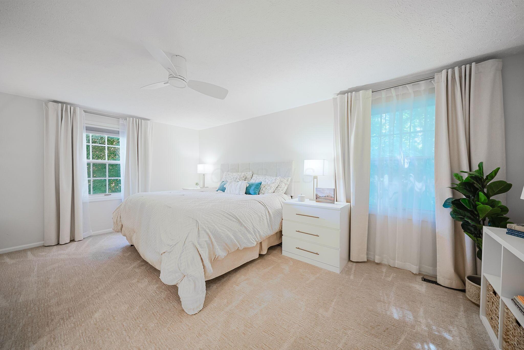 1186 Royal Oak Court