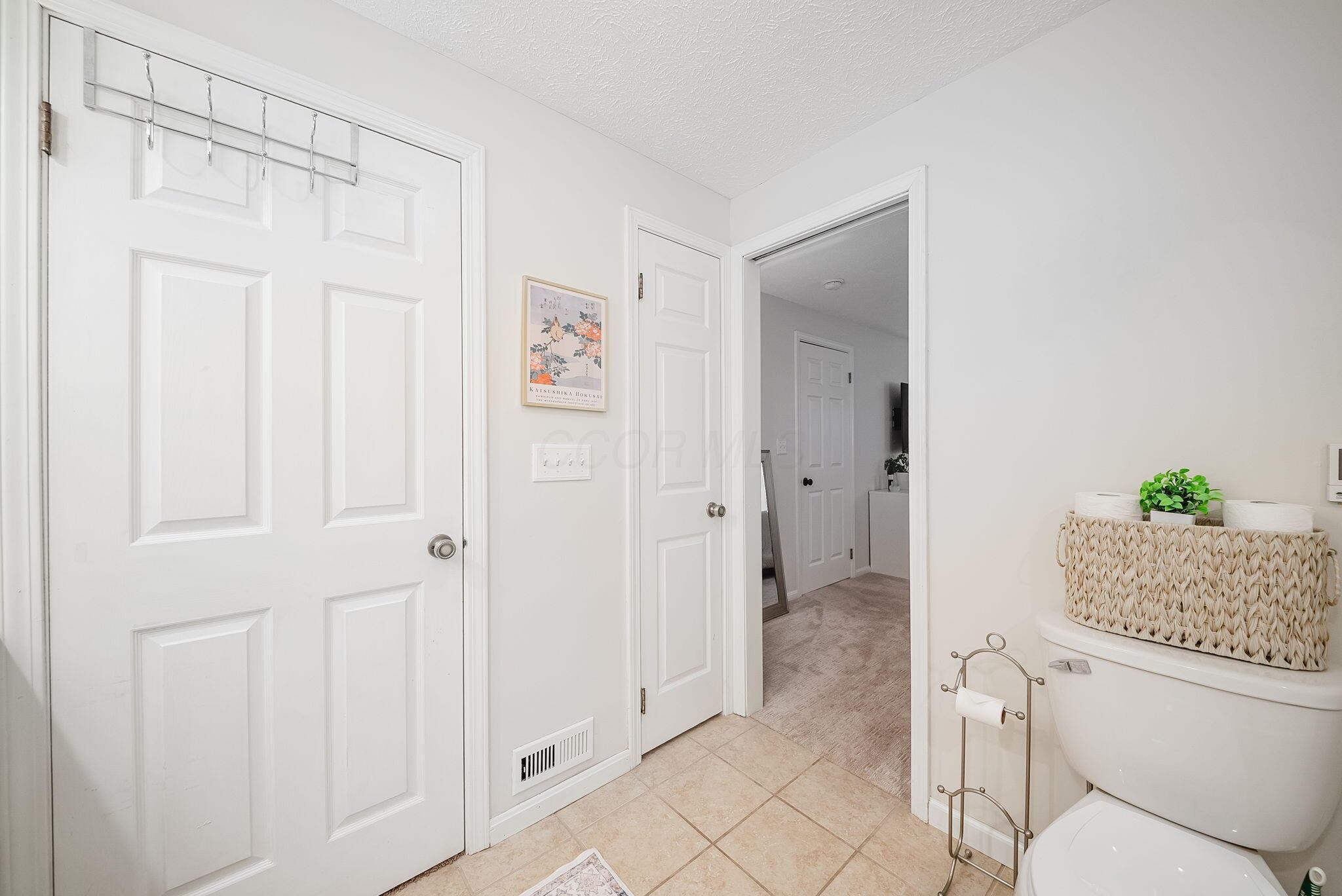 1186 Royal Oak Court