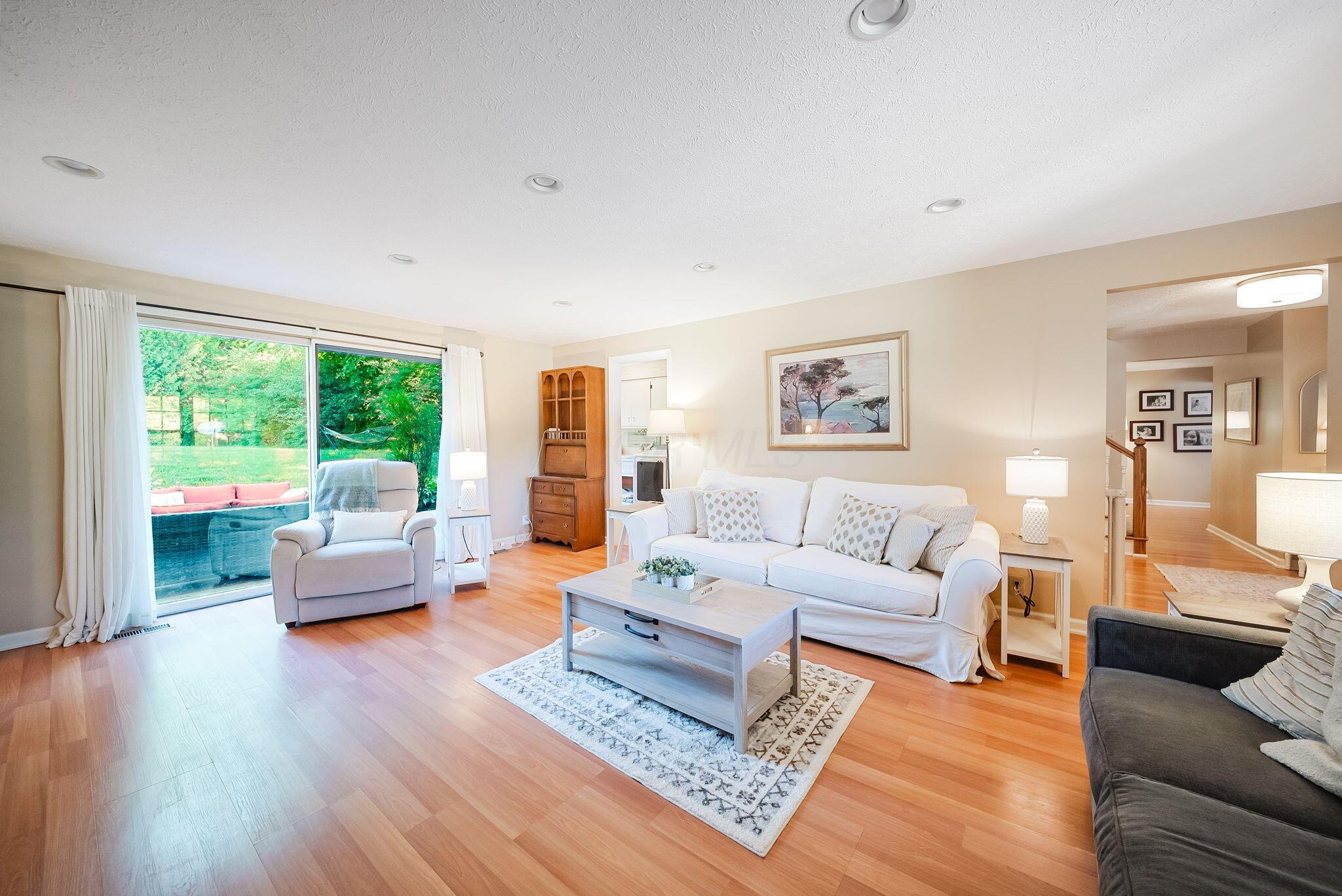 1186 Royal Oak Court