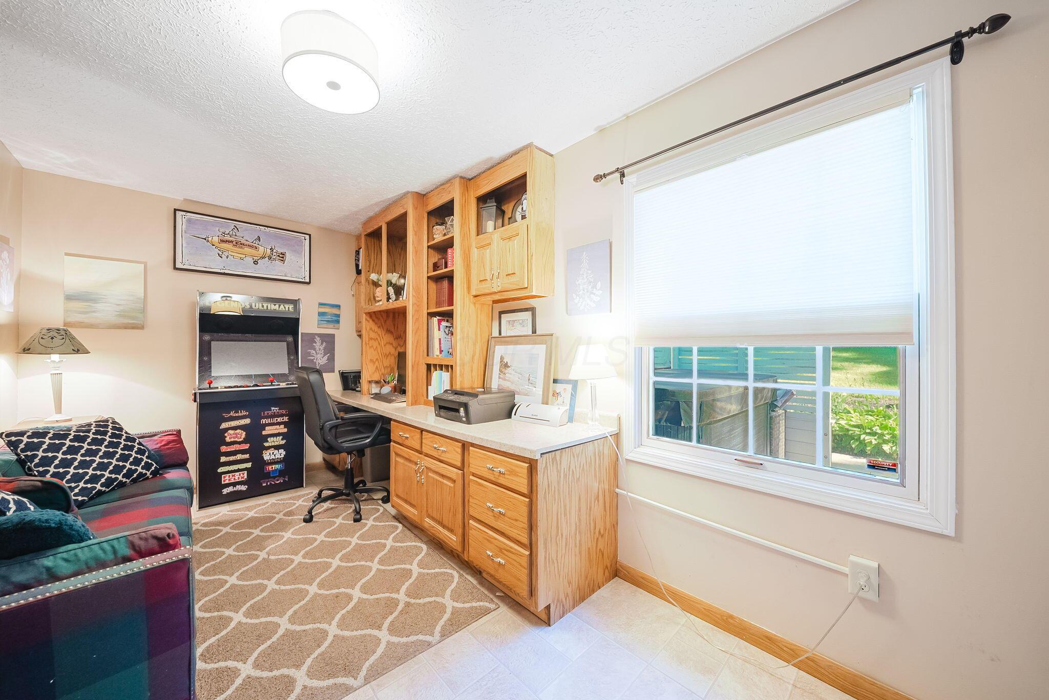 1186 Royal Oak Court