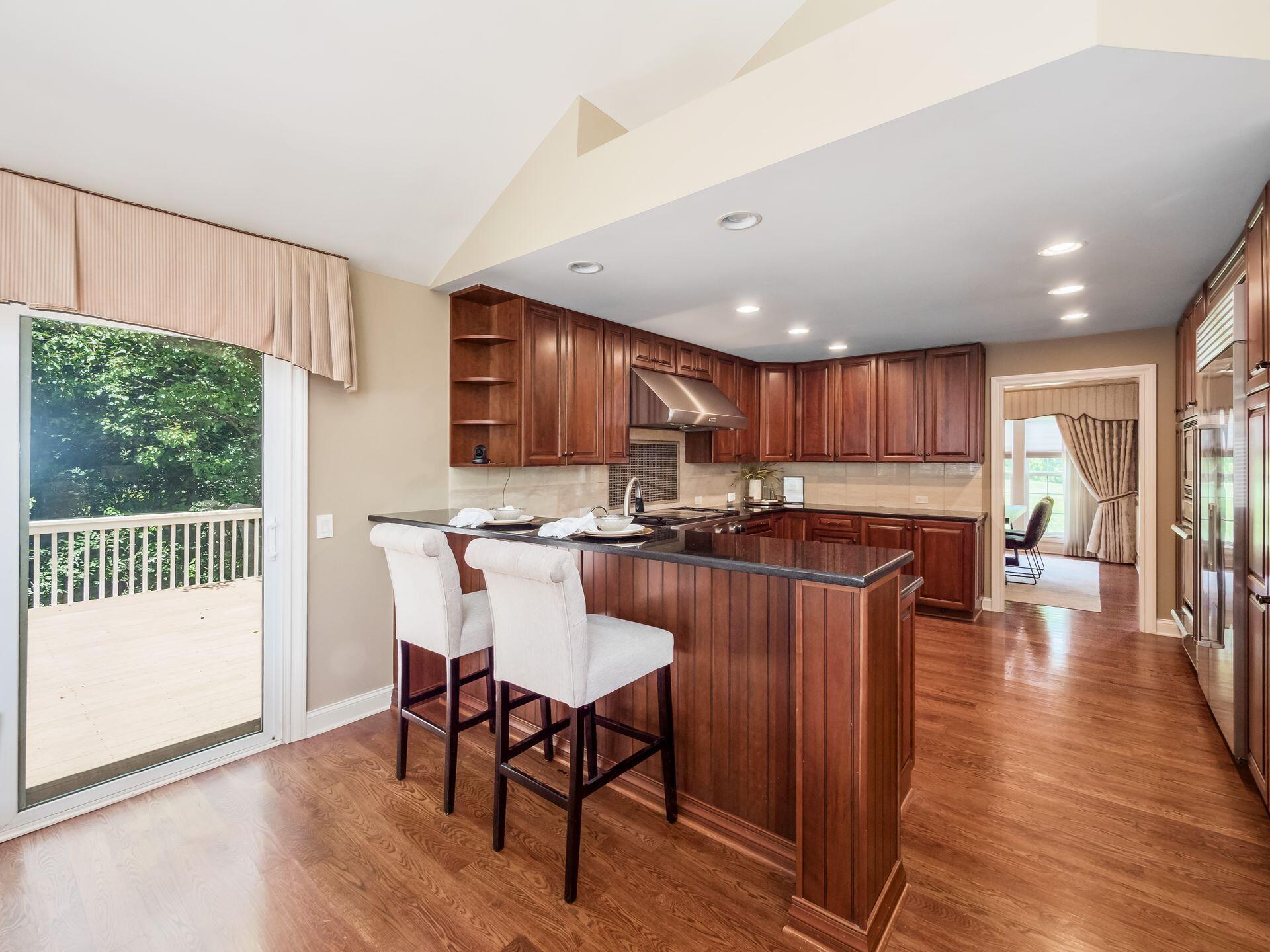 1065 Bluff Vista Drive