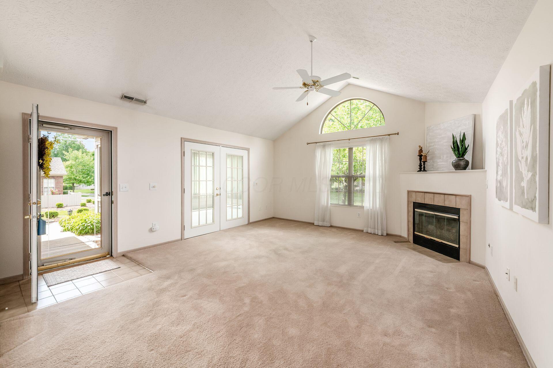 5606 Meadowood Lane