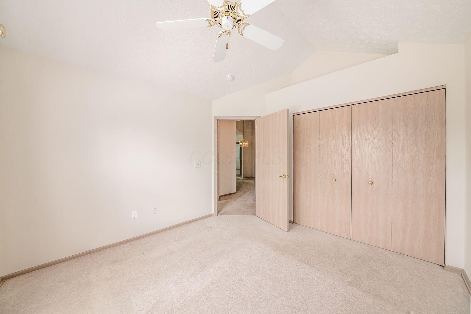 5606 Meadowood Lane