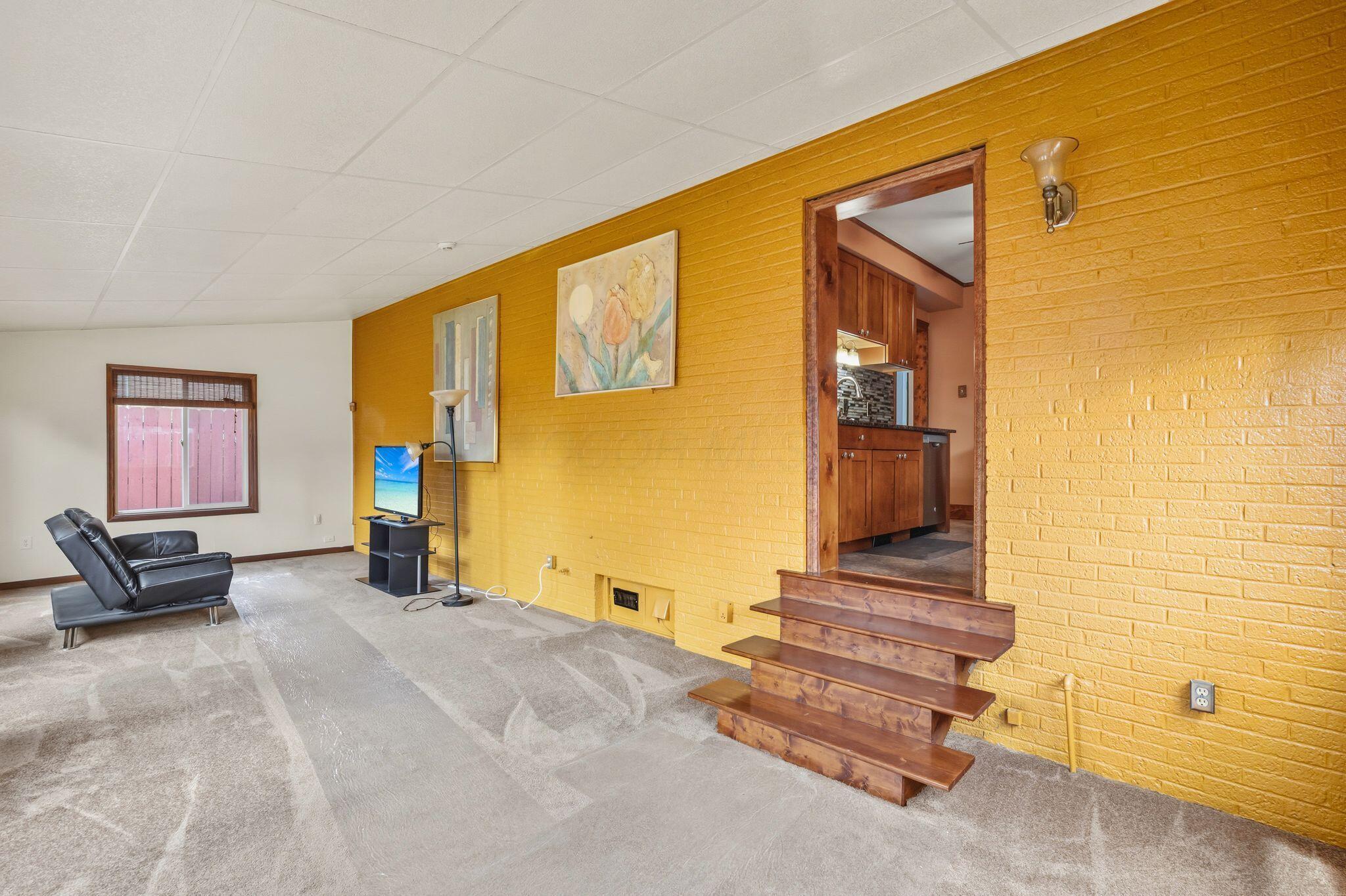 833 Copeland Road