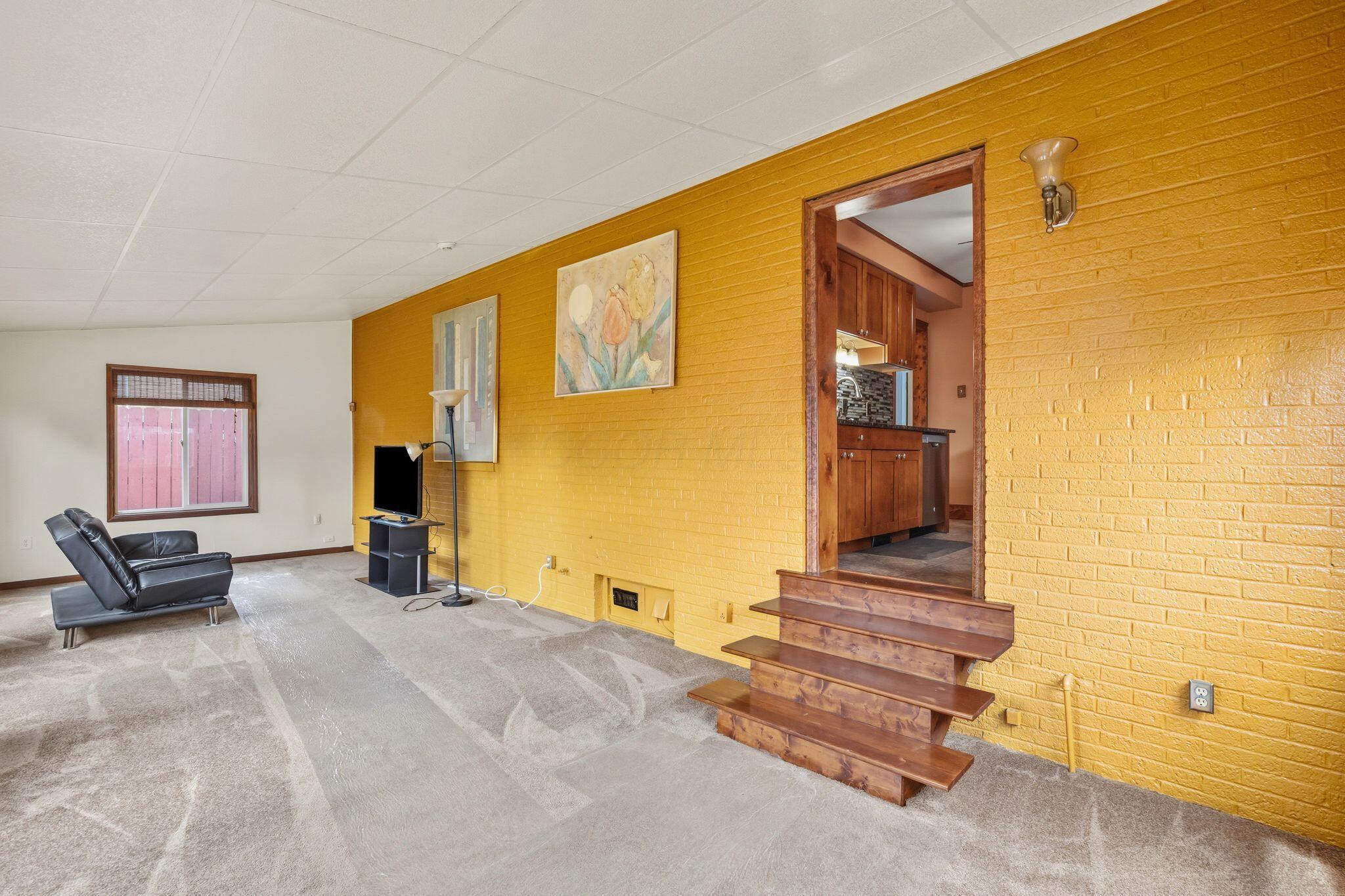 833 Copeland Road