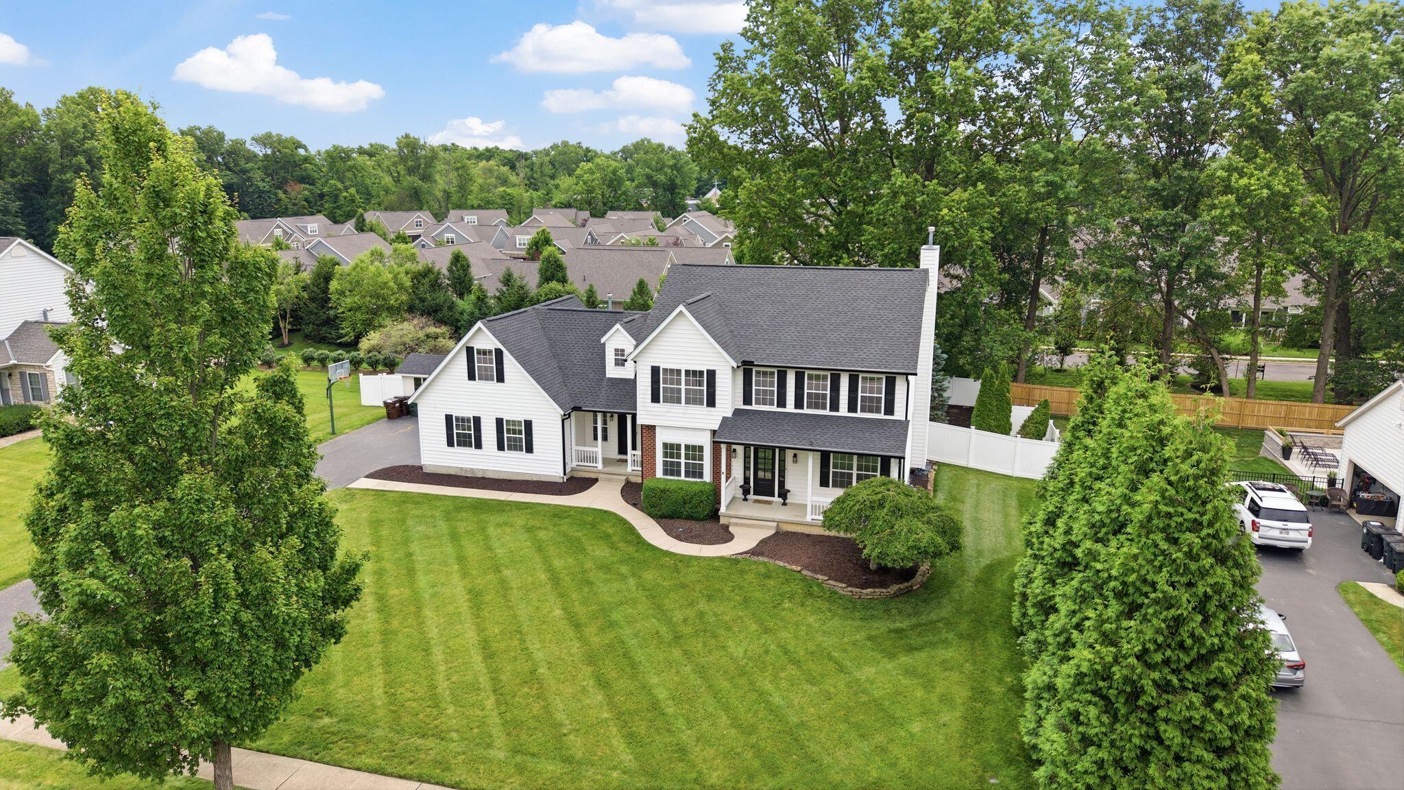 6961 Whitetail Lane