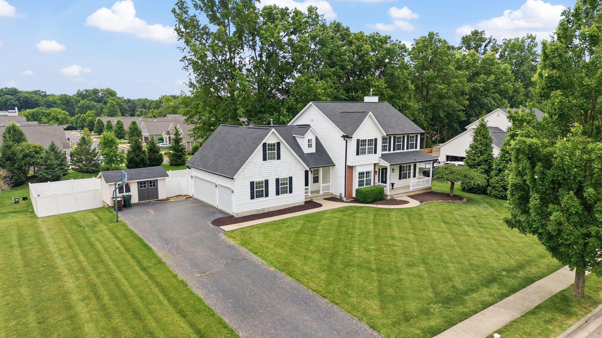 6961 Whitetail Lane