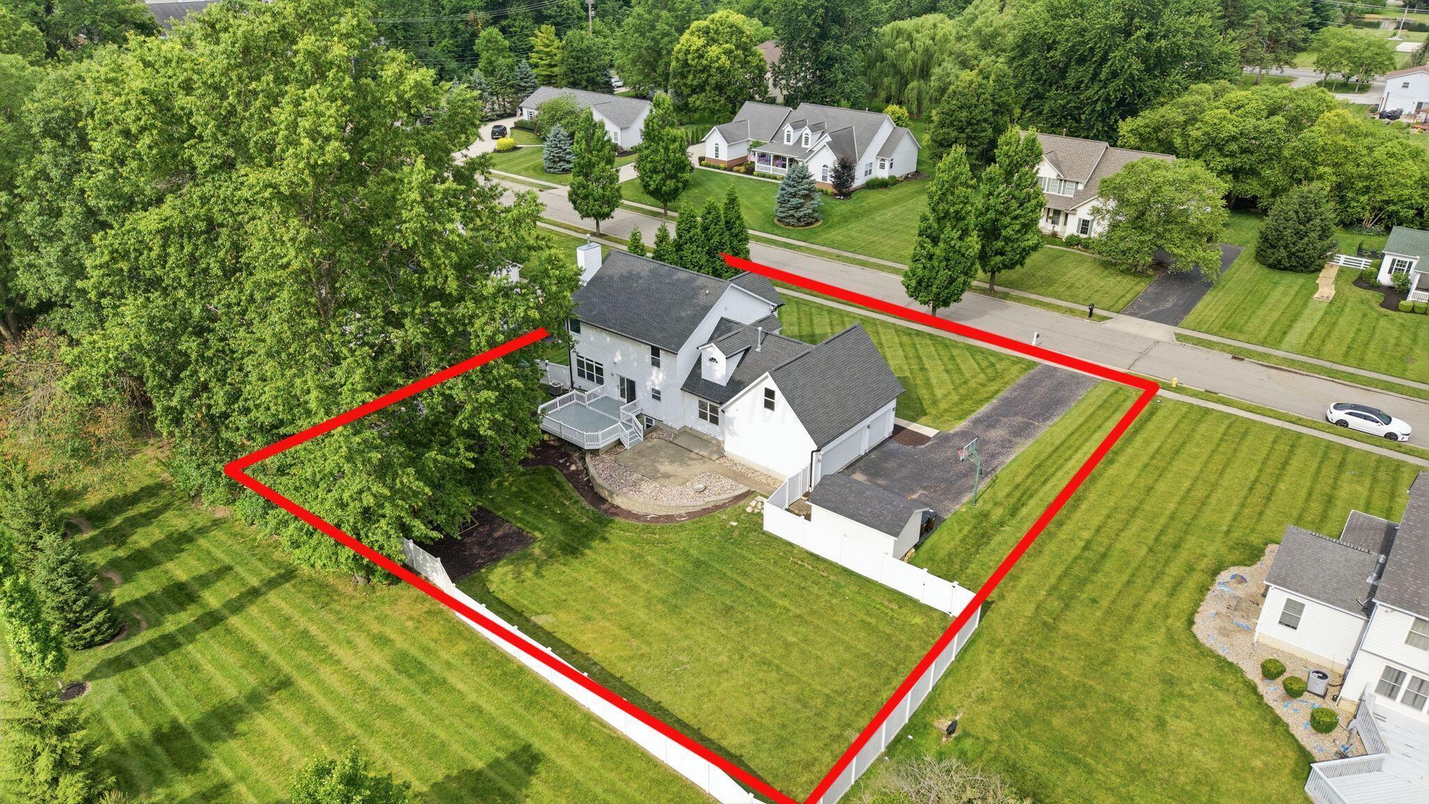 6961 Whitetail Lane
