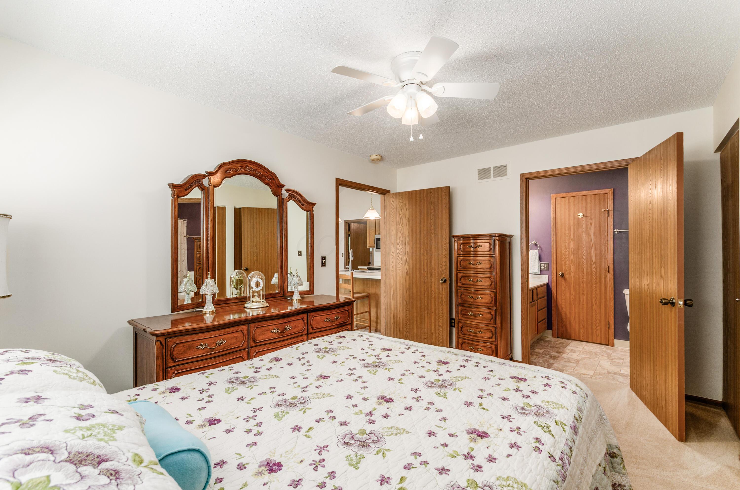5005 Blendon Pond Drive