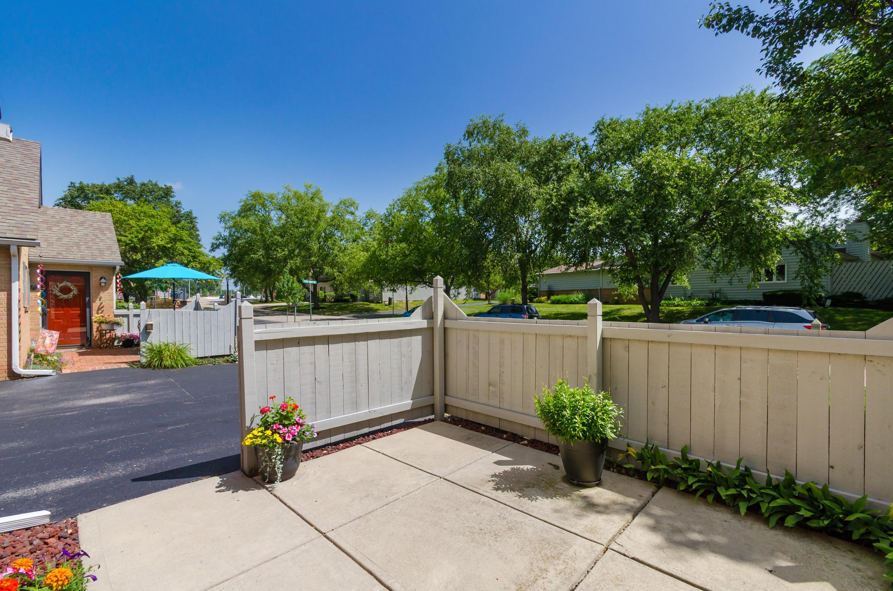 5005 Blendon Pond Drive