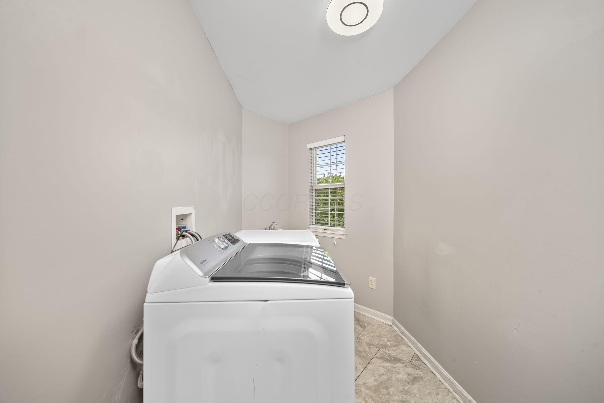 6298 Fox Hollow Drive