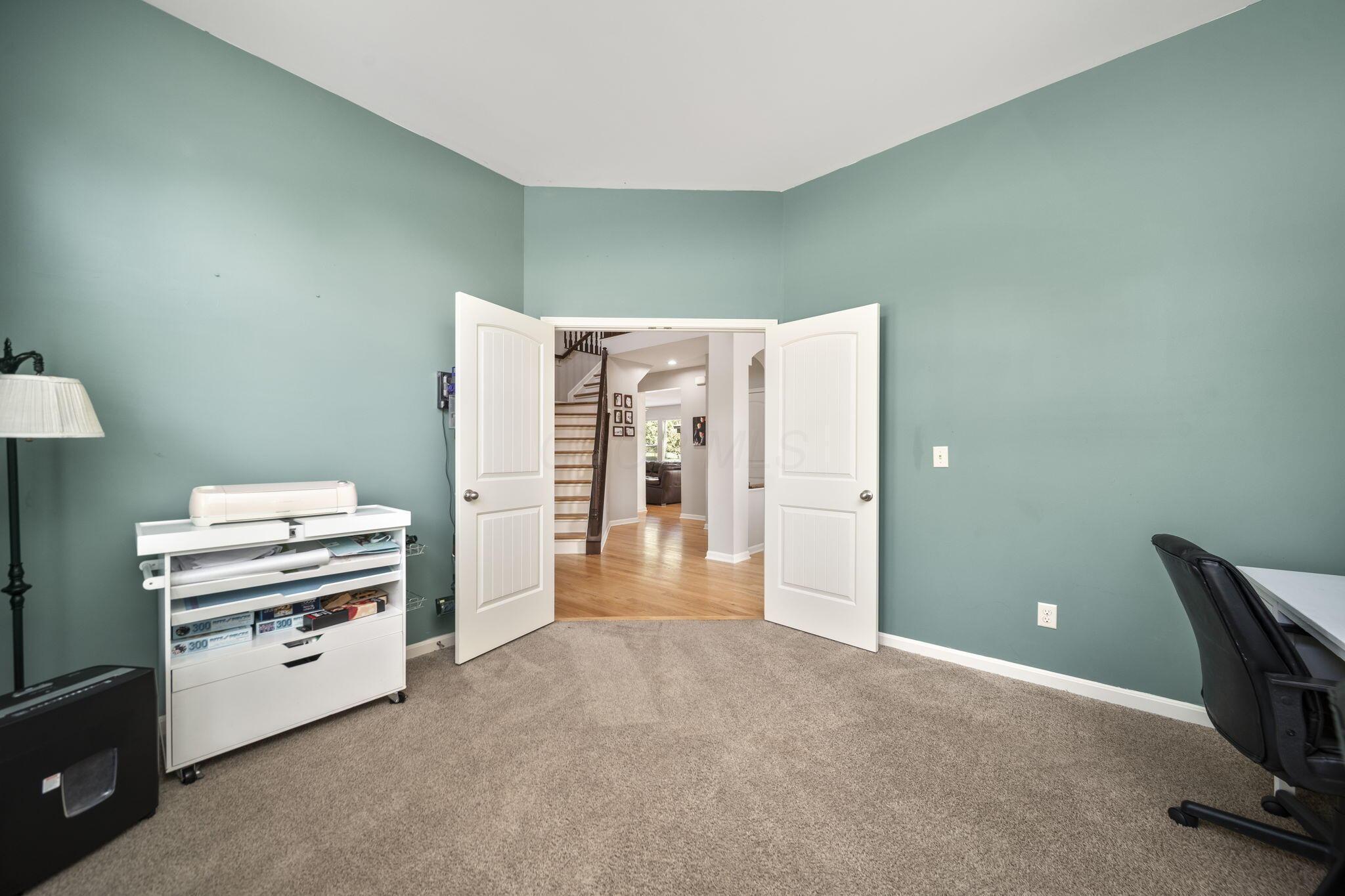 6298 Fox Hollow Drive
