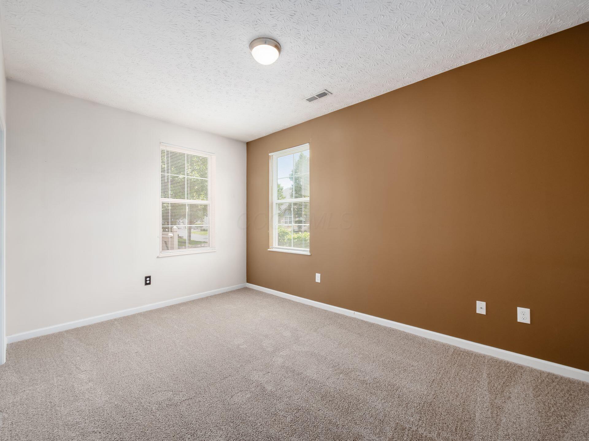 4210 Cobbler Road, 15