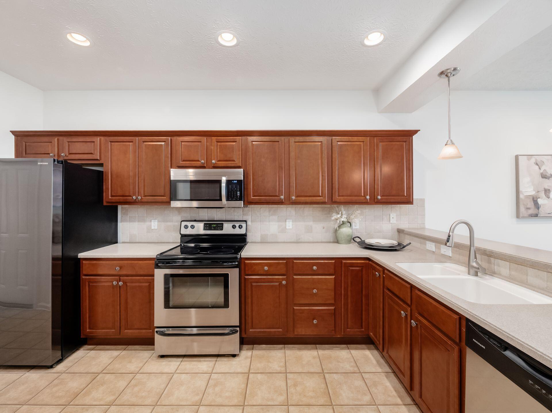 4210 Cobbler Road, 15