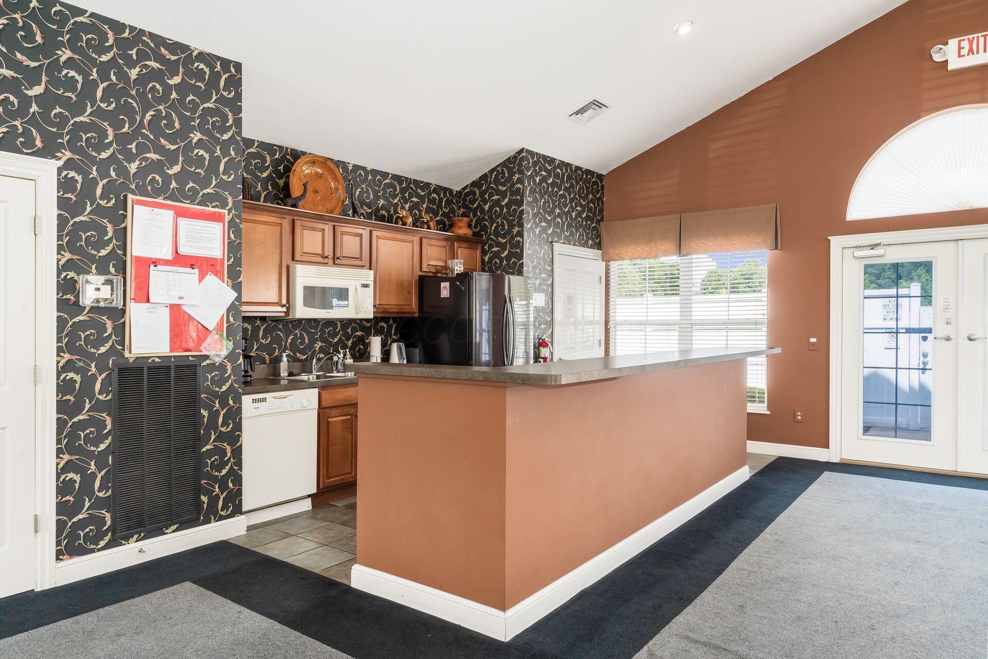 4210 Cobbler Road, 15