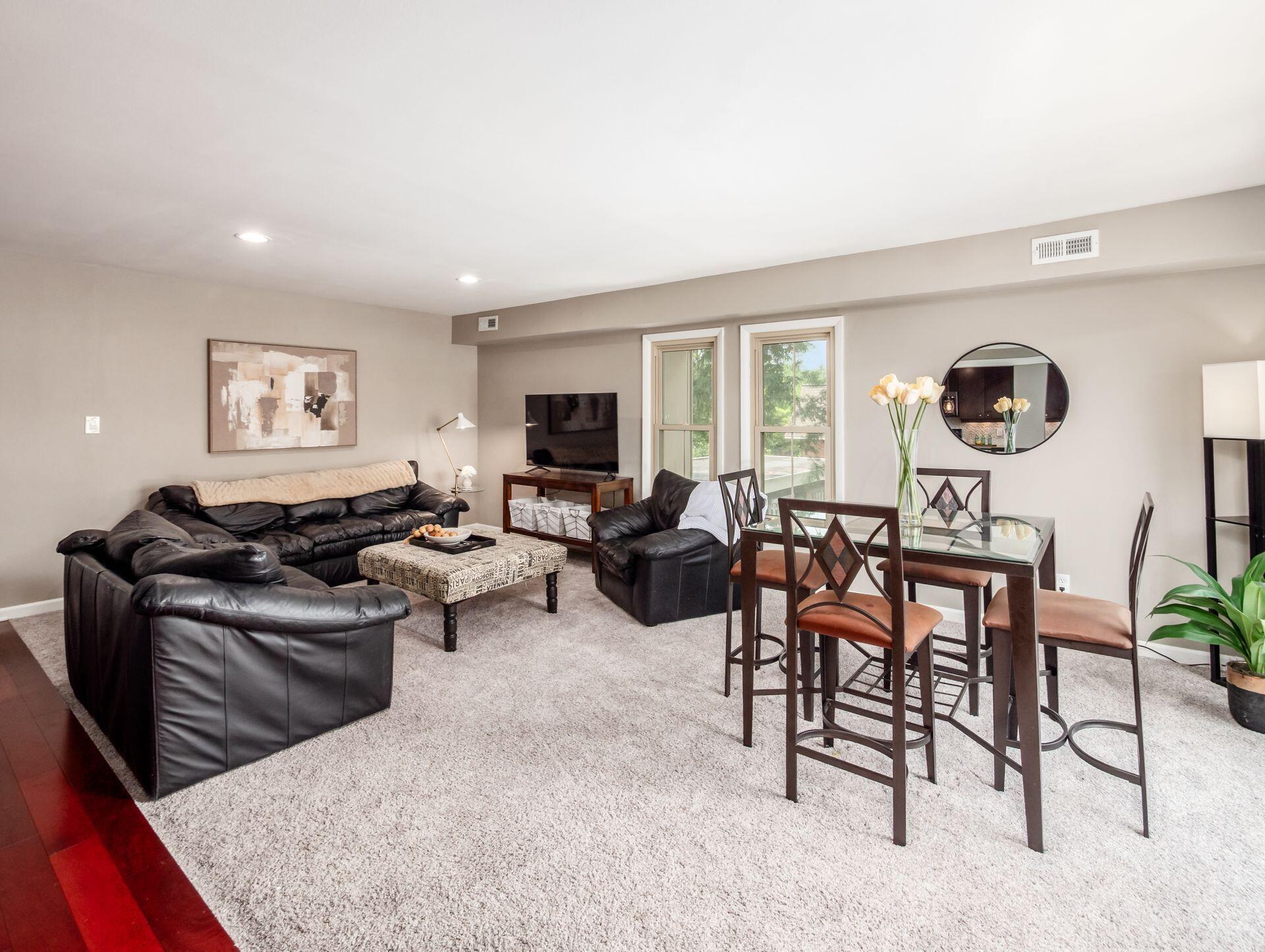 1519 Lafayette Drive, B