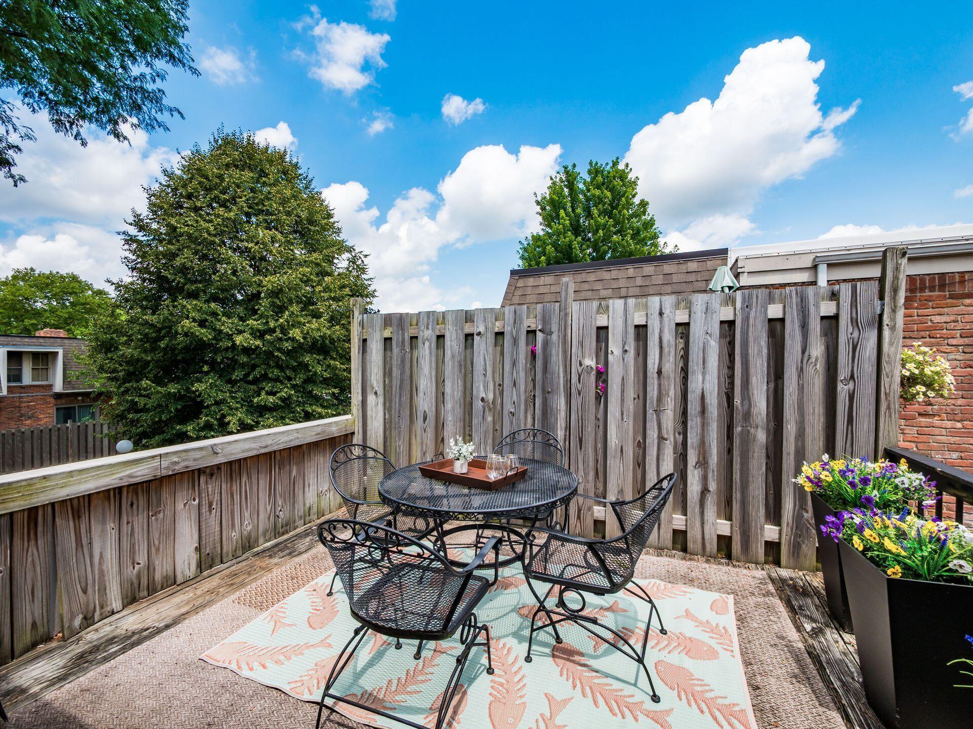 1519 Lafayette Drive, B