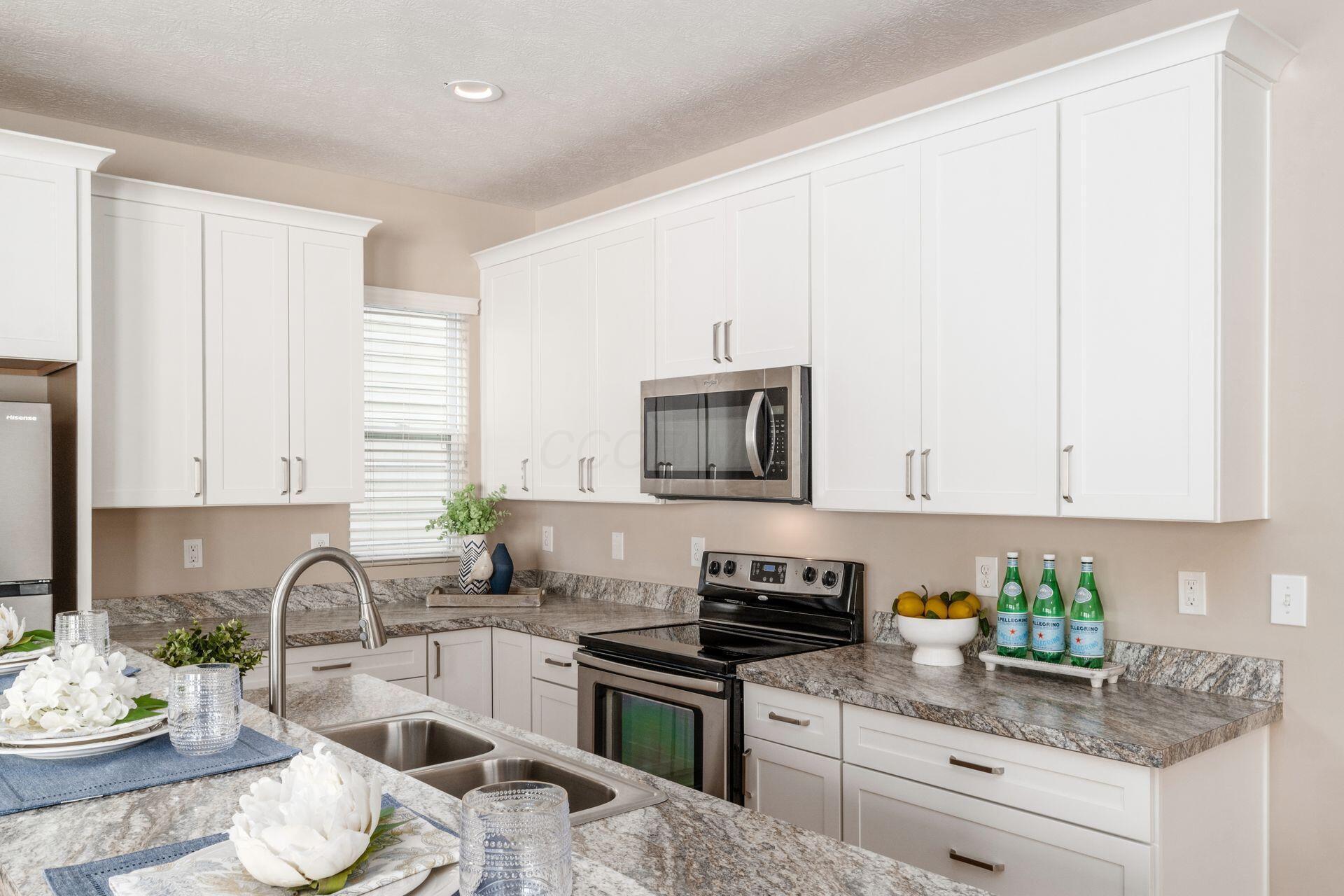 7887 Ashenden Drive