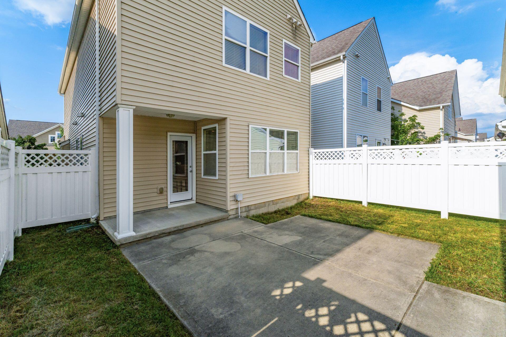 7887 Ashenden Drive