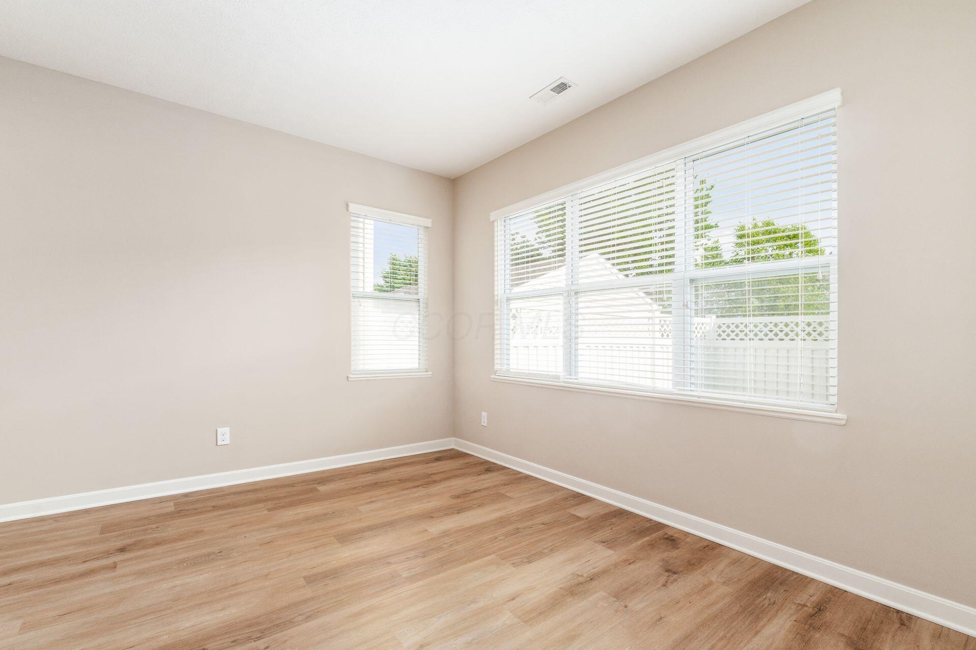 7887 Ashenden Drive