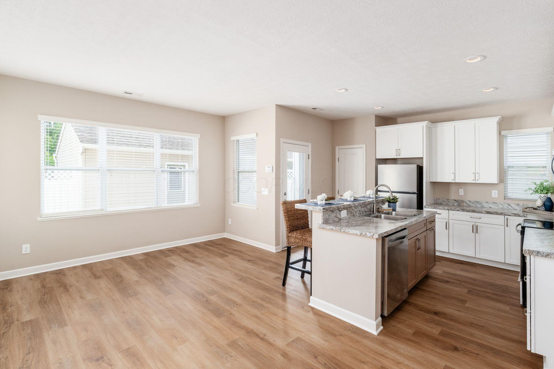 7887 Ashenden Drive