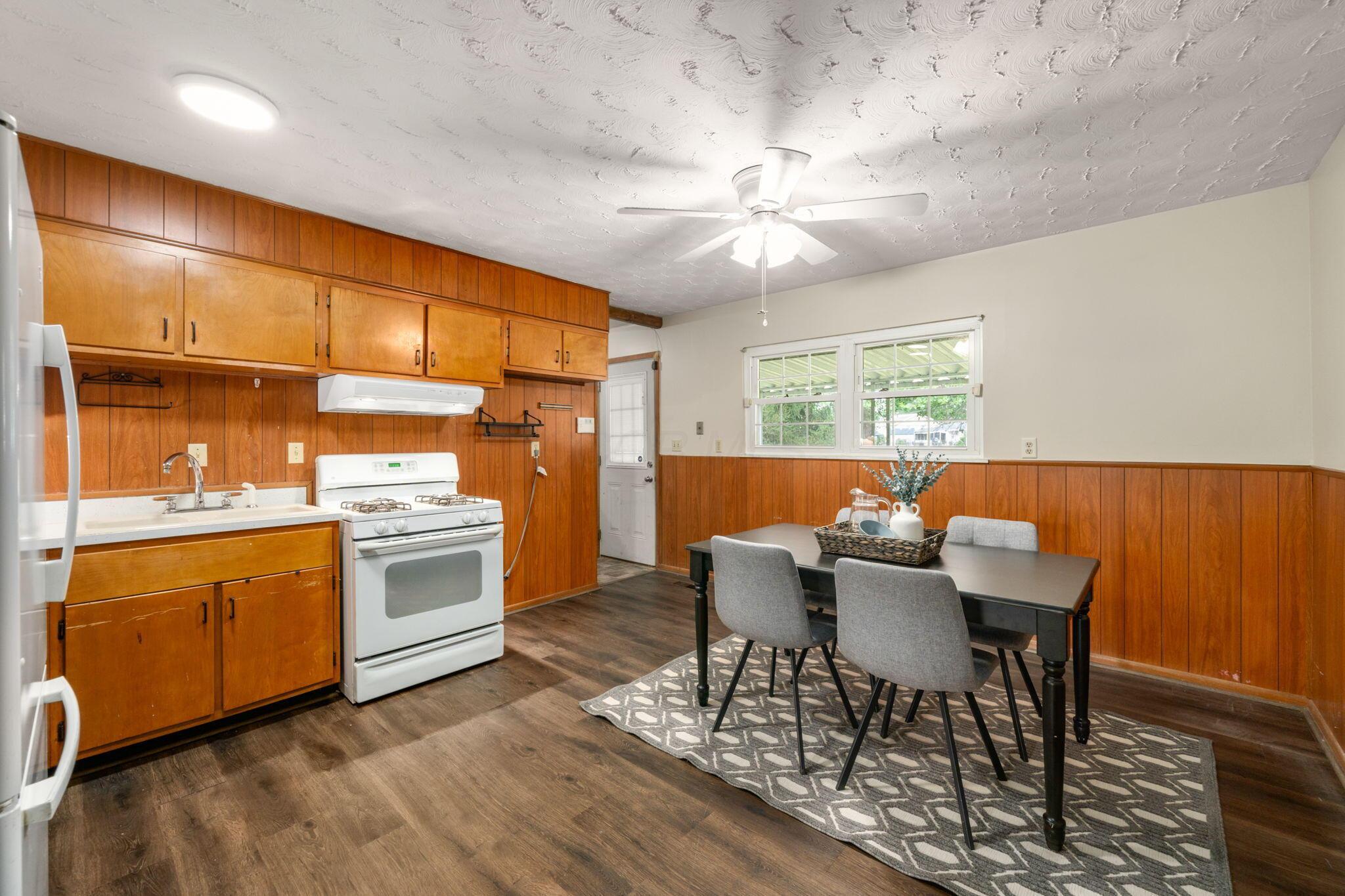 282 Imperial Drive