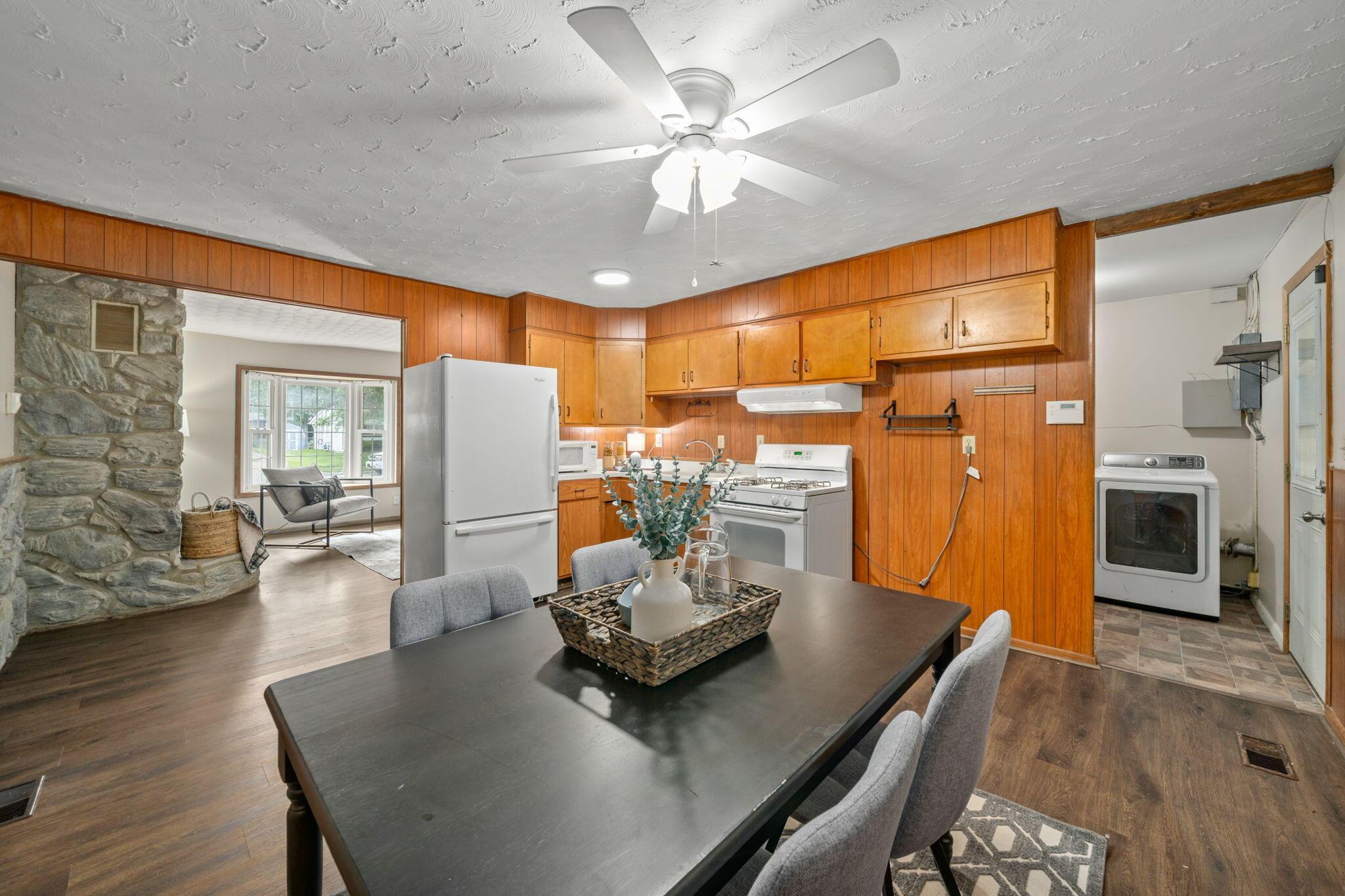 282 Imperial Drive