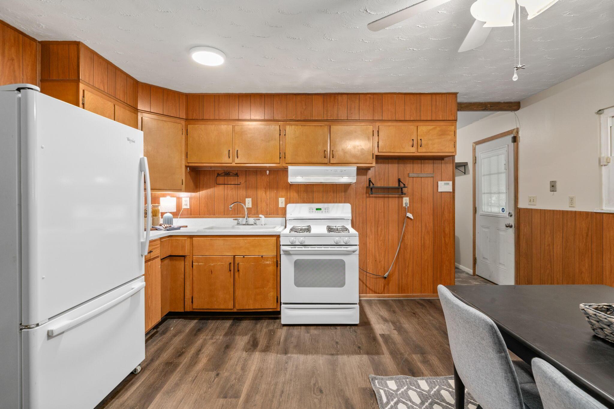 282 Imperial Drive