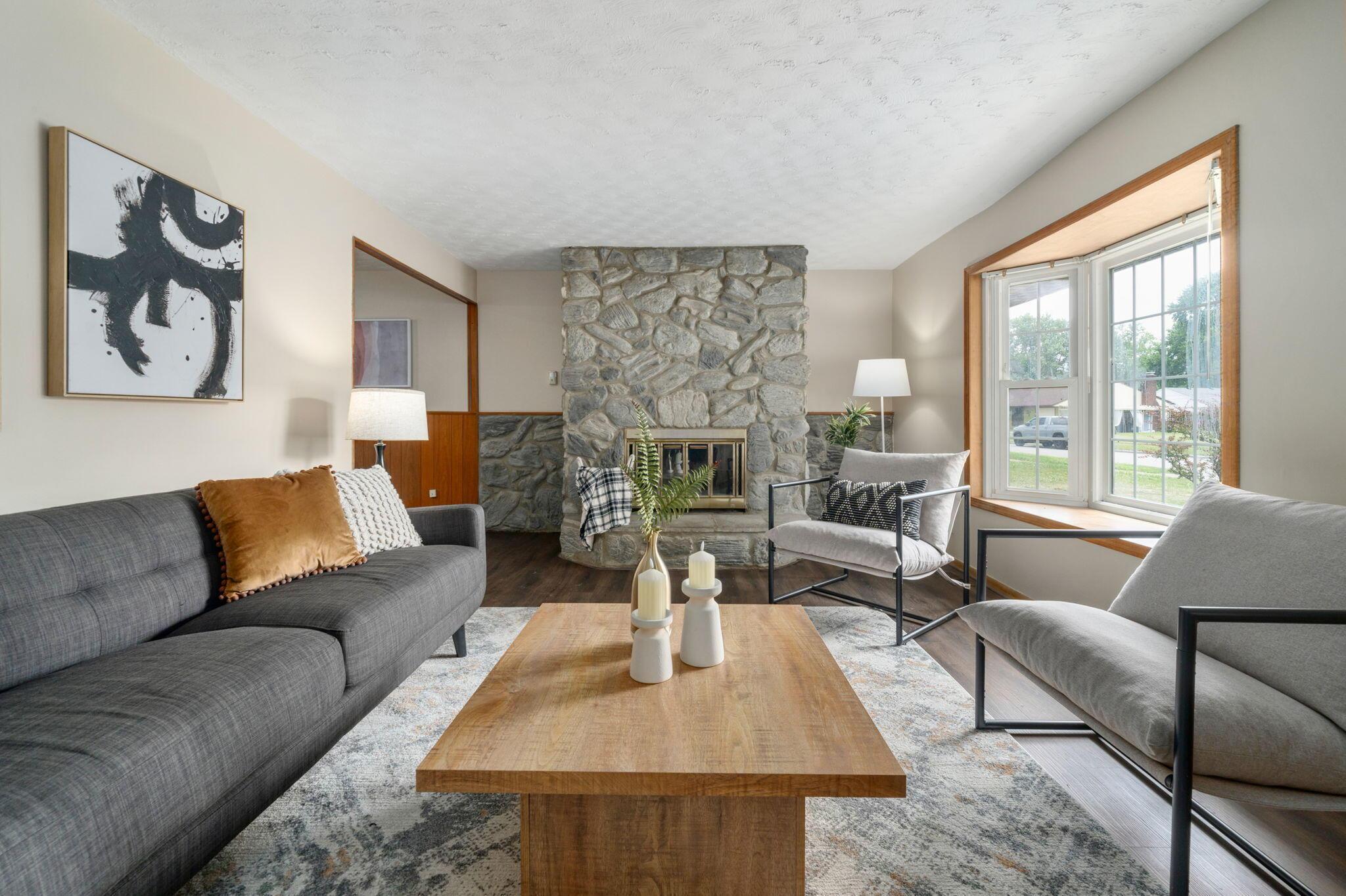 282 Imperial Drive