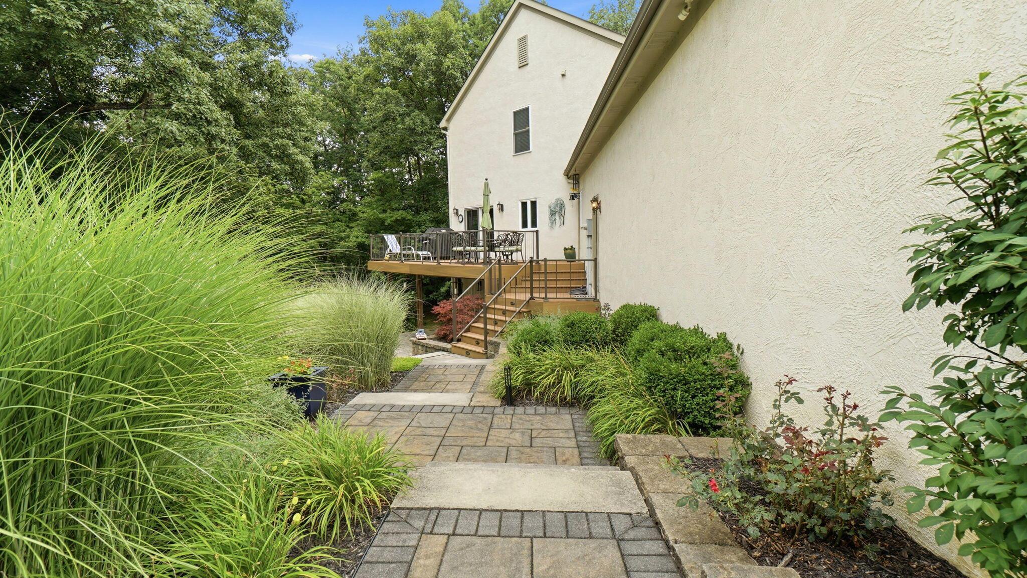 9966 Center Village Road