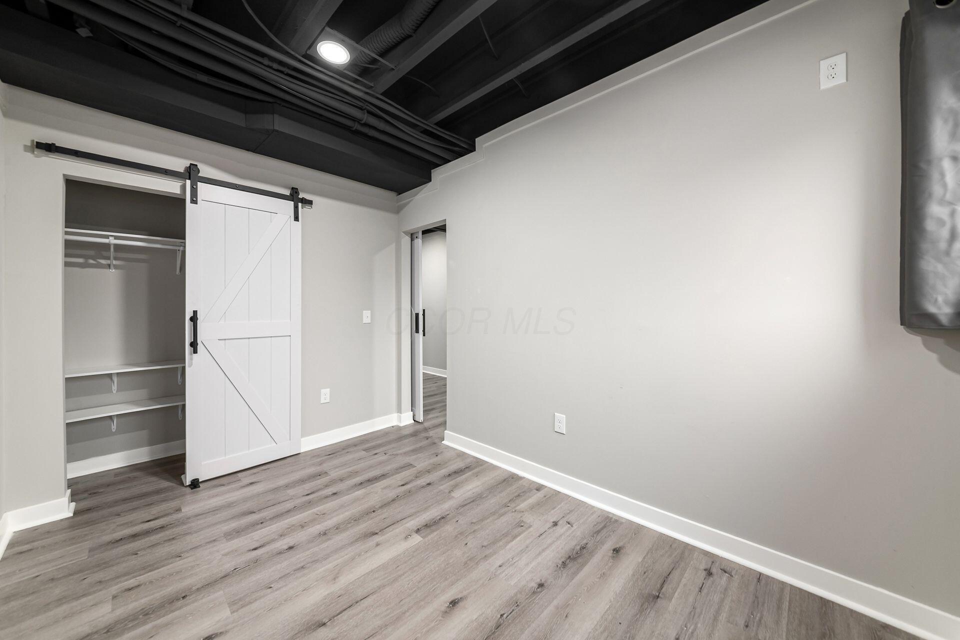 6499 White Star Drive