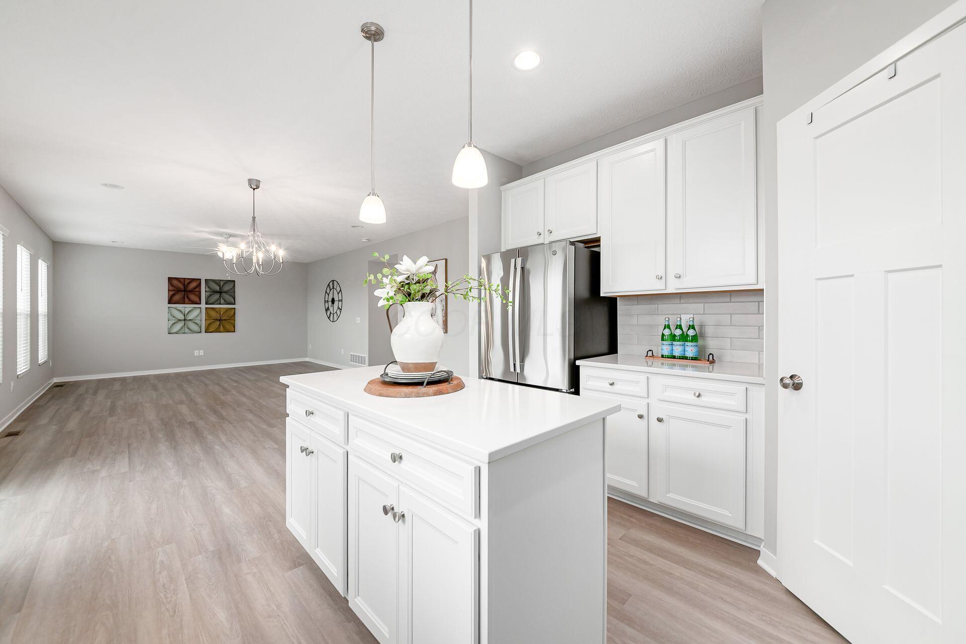 6499 White Star Drive