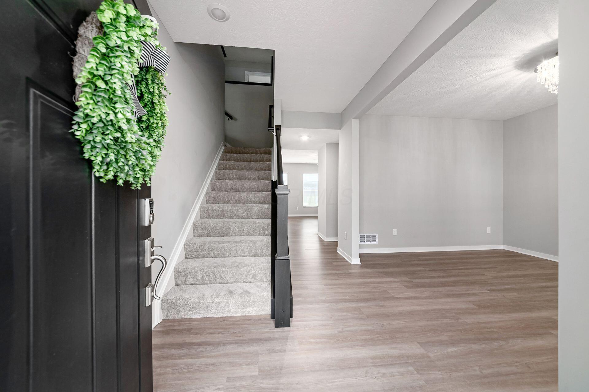 6499 White Star Drive