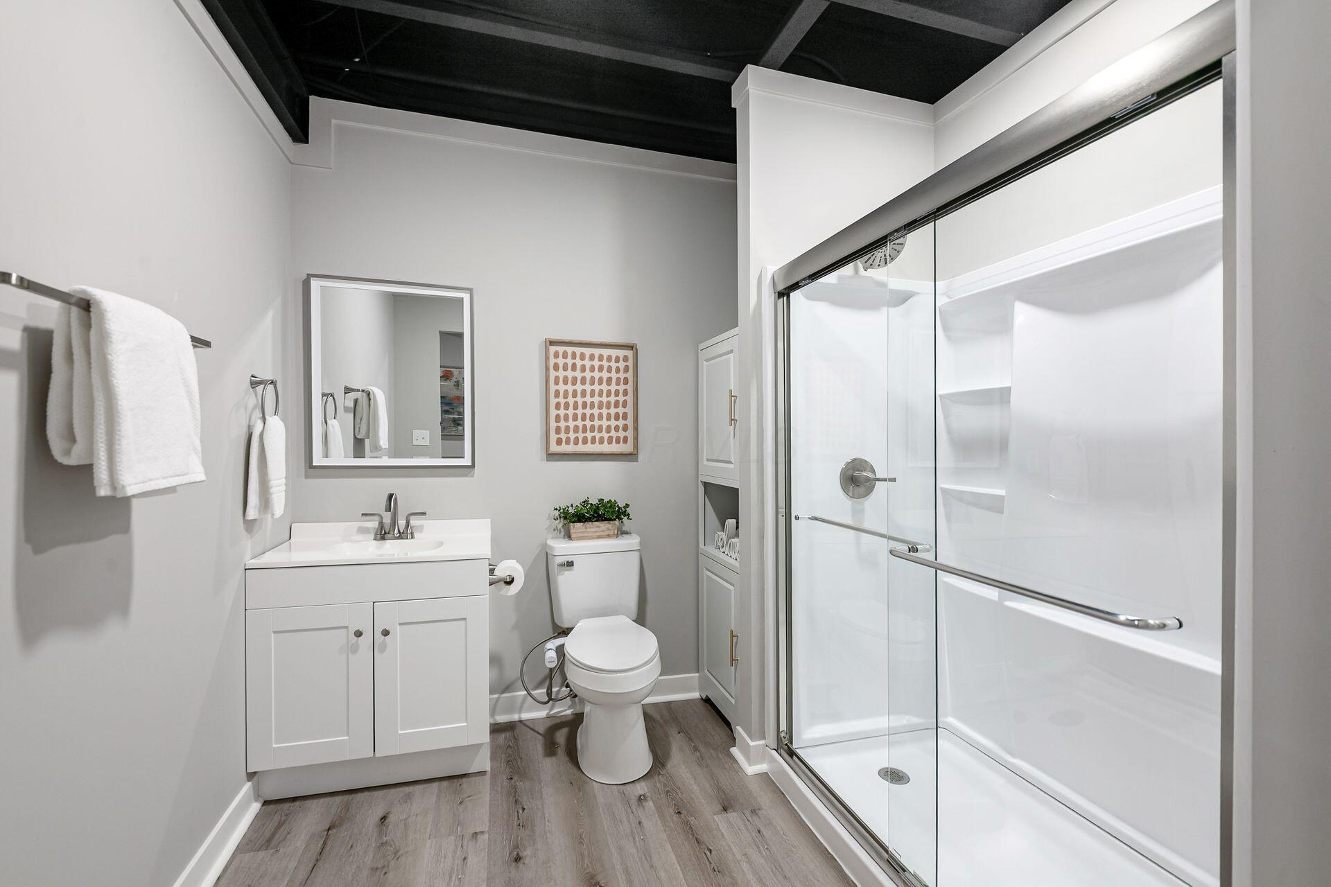 6499 White Star Drive