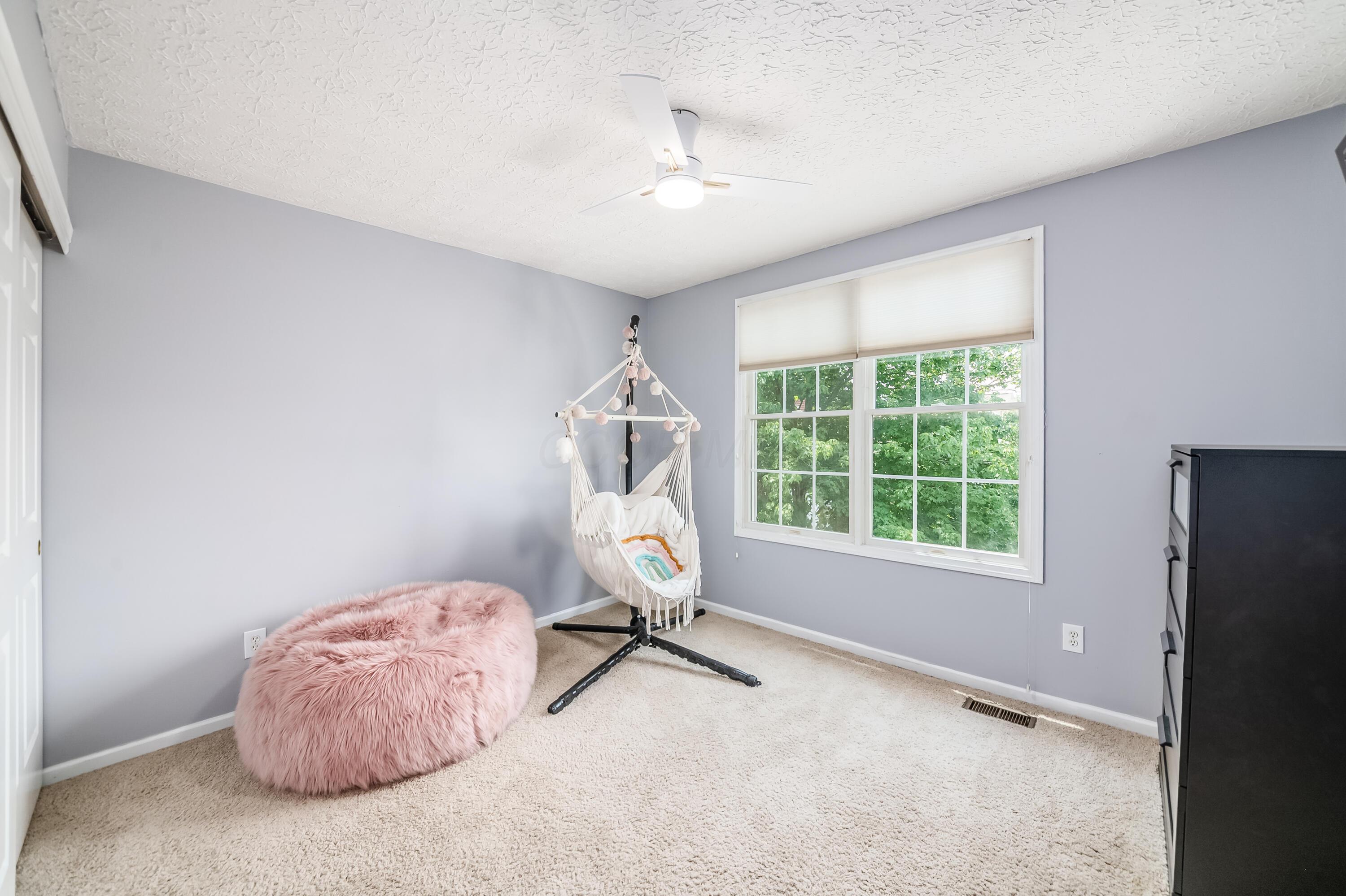 4742 Bosk Drive, 4742