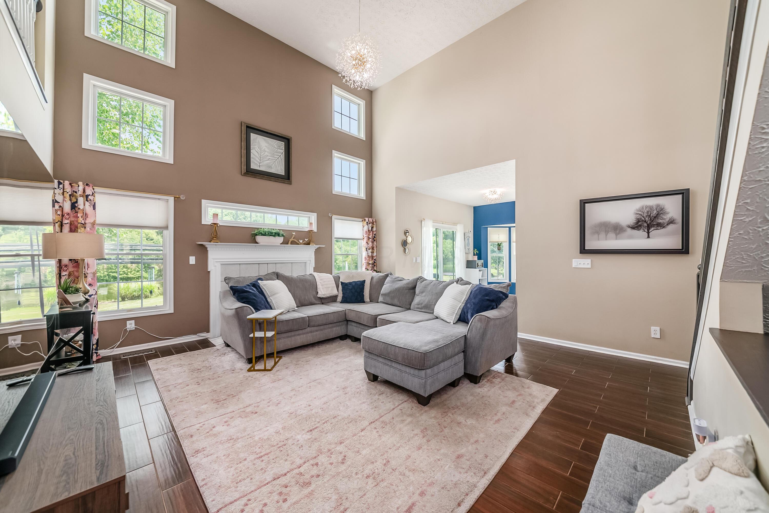 4742 Bosk Drive, 4742