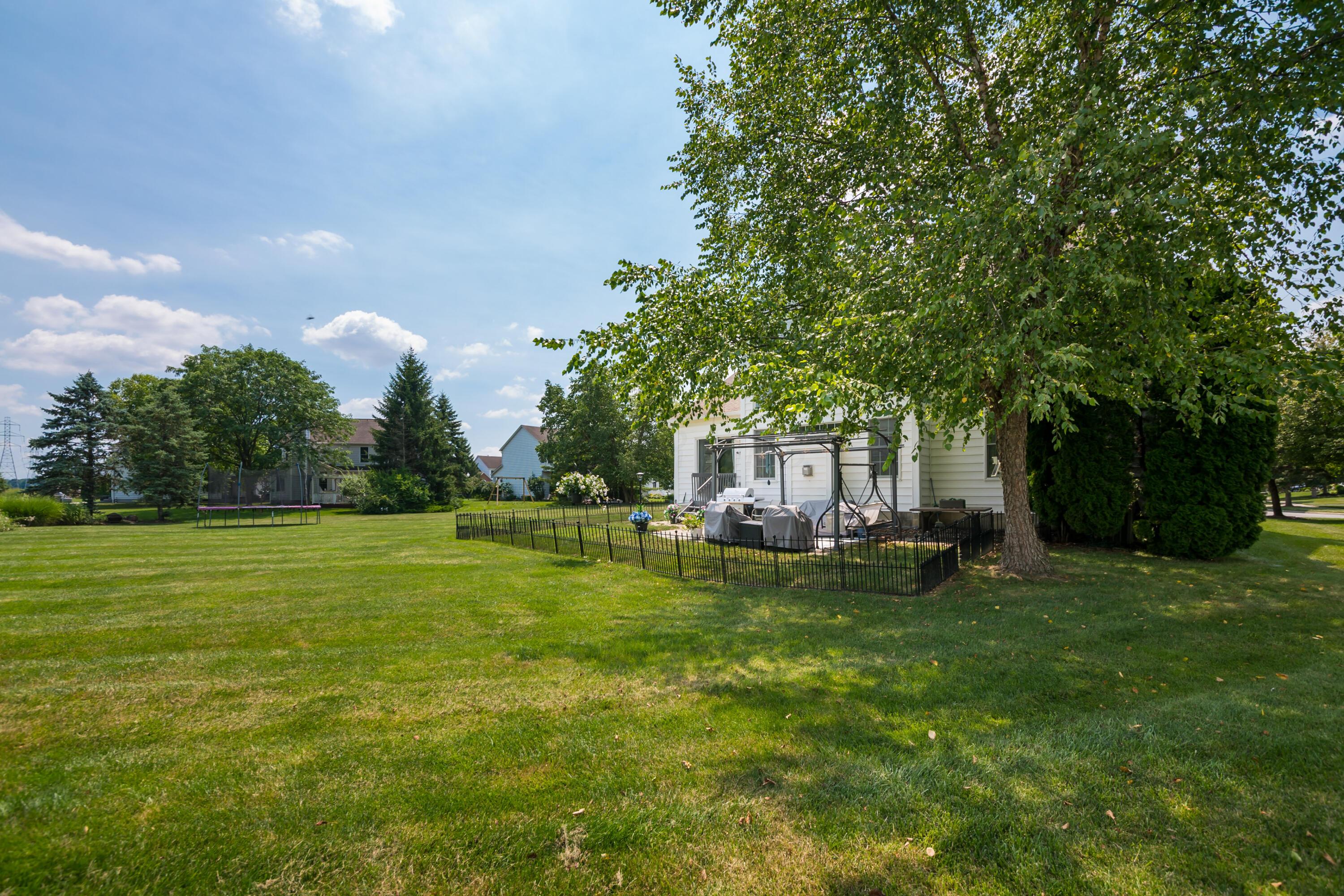 4742 Bosk Drive, 4742