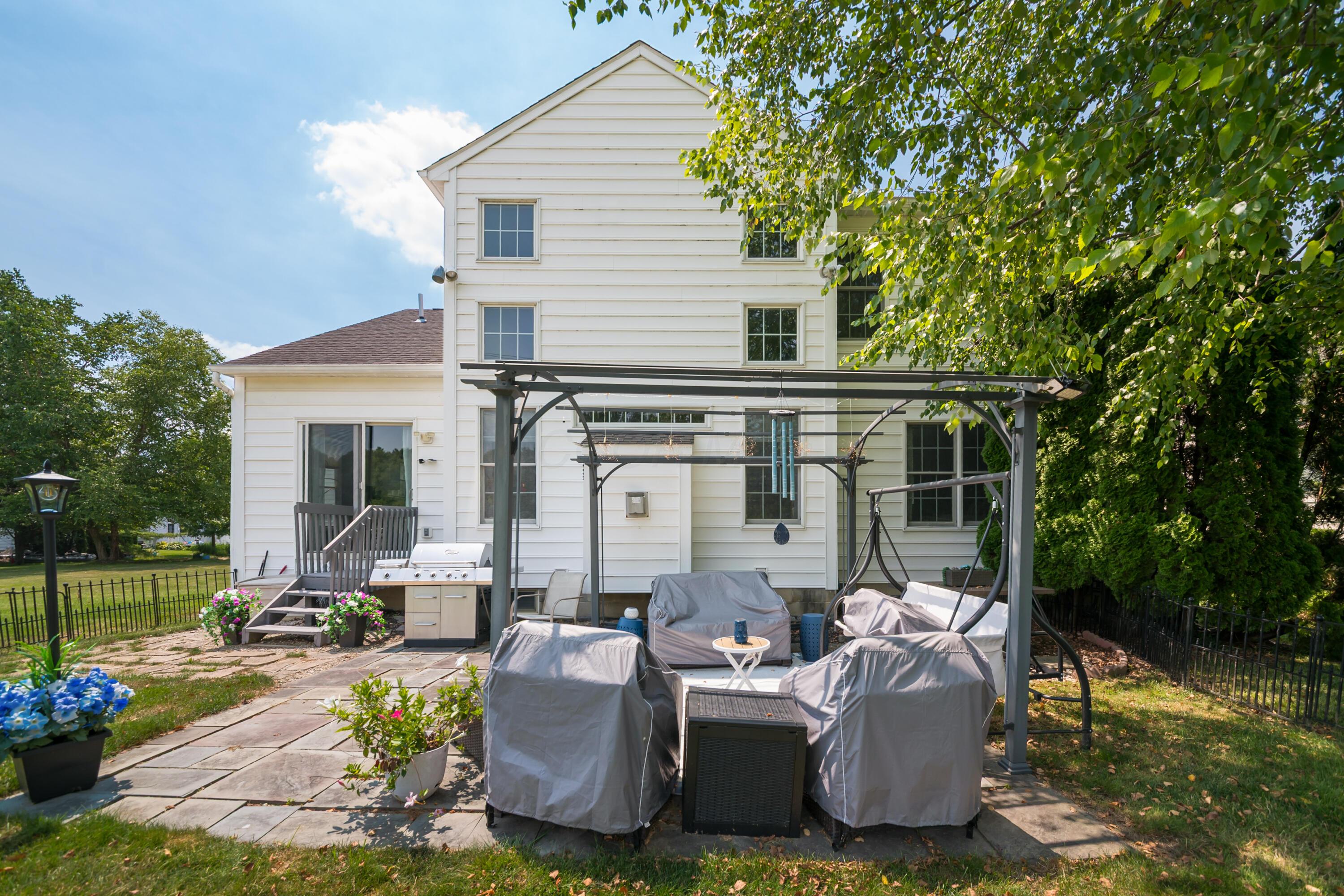 4742 Bosk Drive, 4742