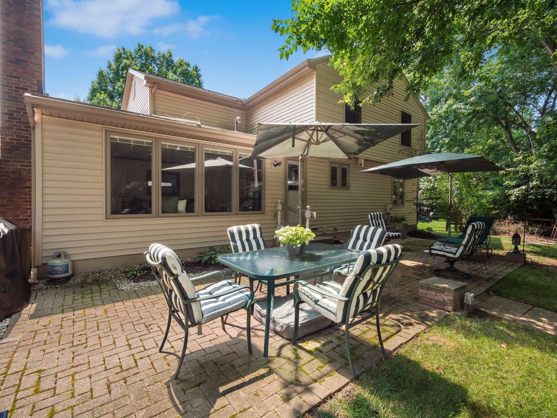 4349 Beehive Lane