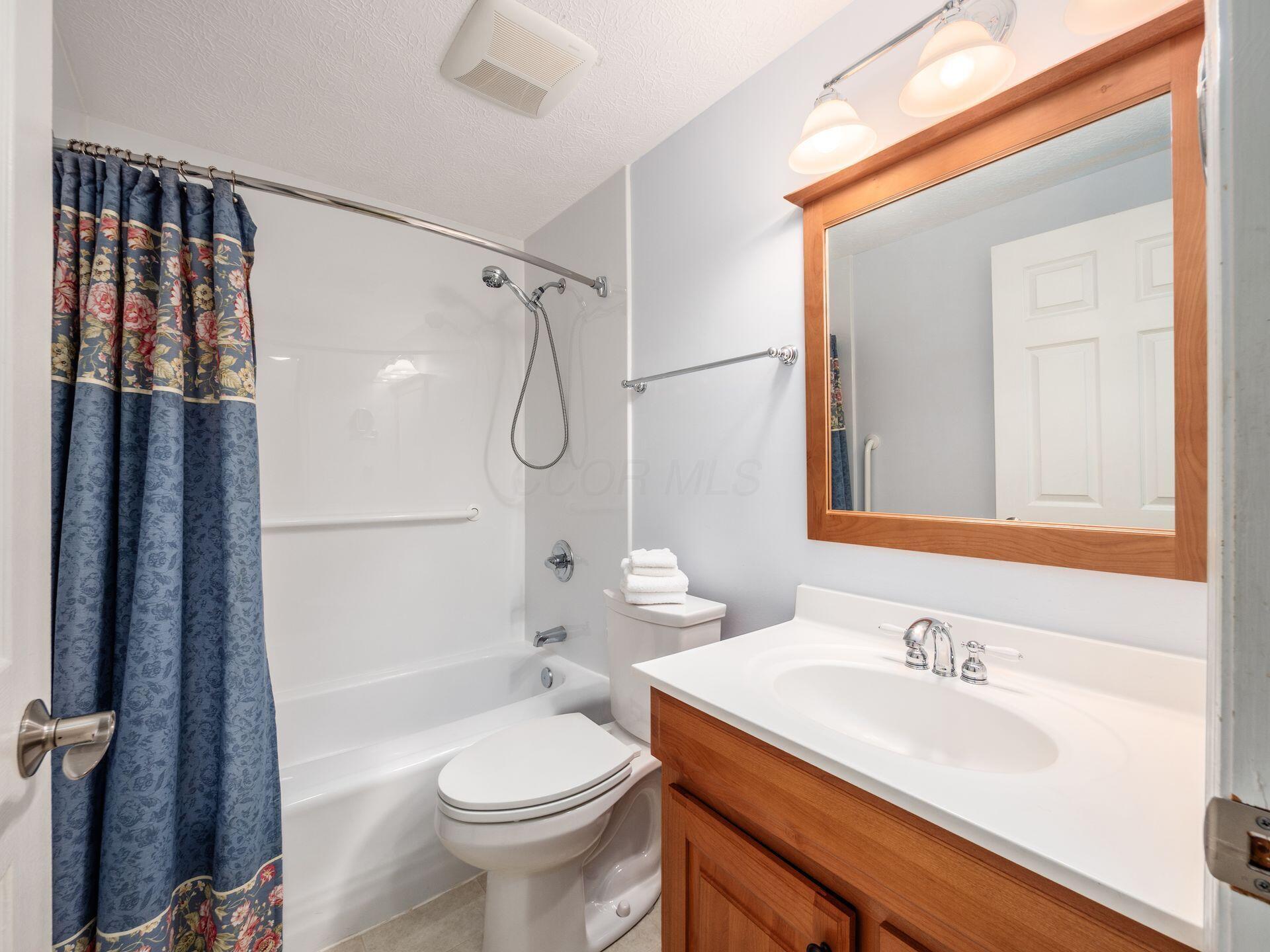 4349 Beehive Lane
