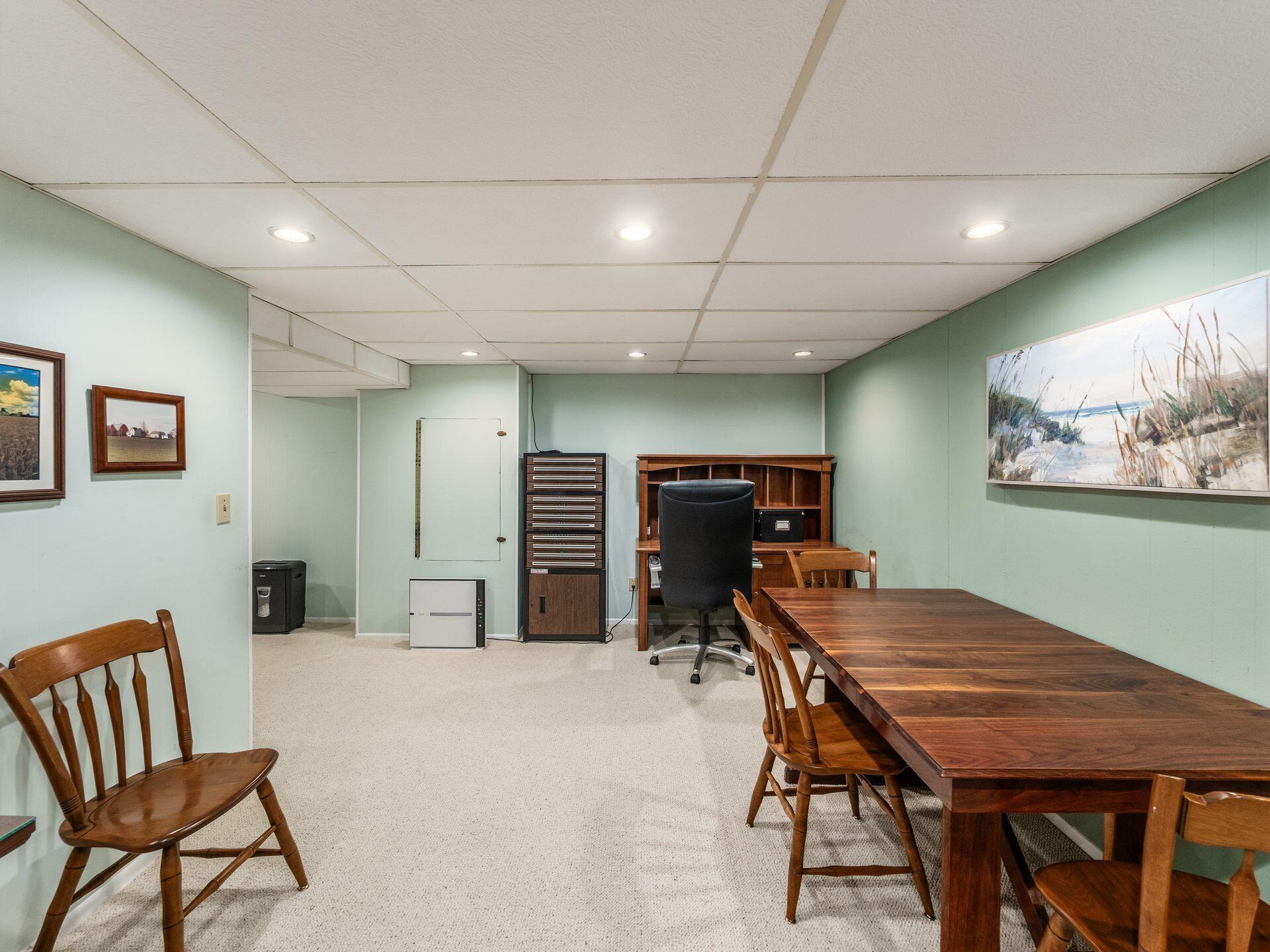 4349 Beehive Lane