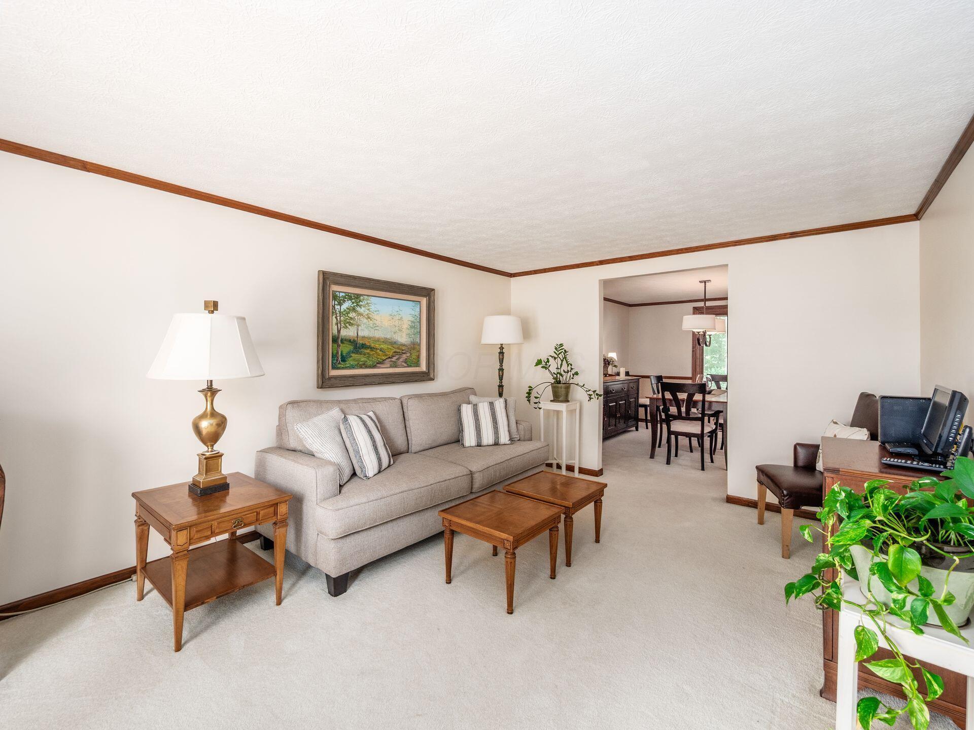 4349 Beehive Lane