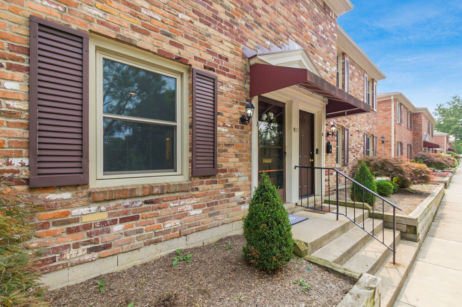 911 Manor Lane, J