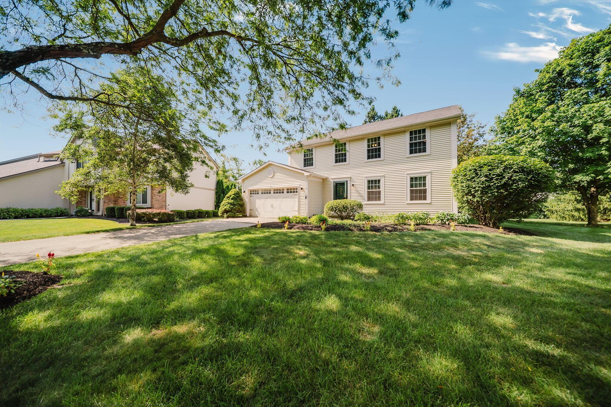5925 Muncie Court